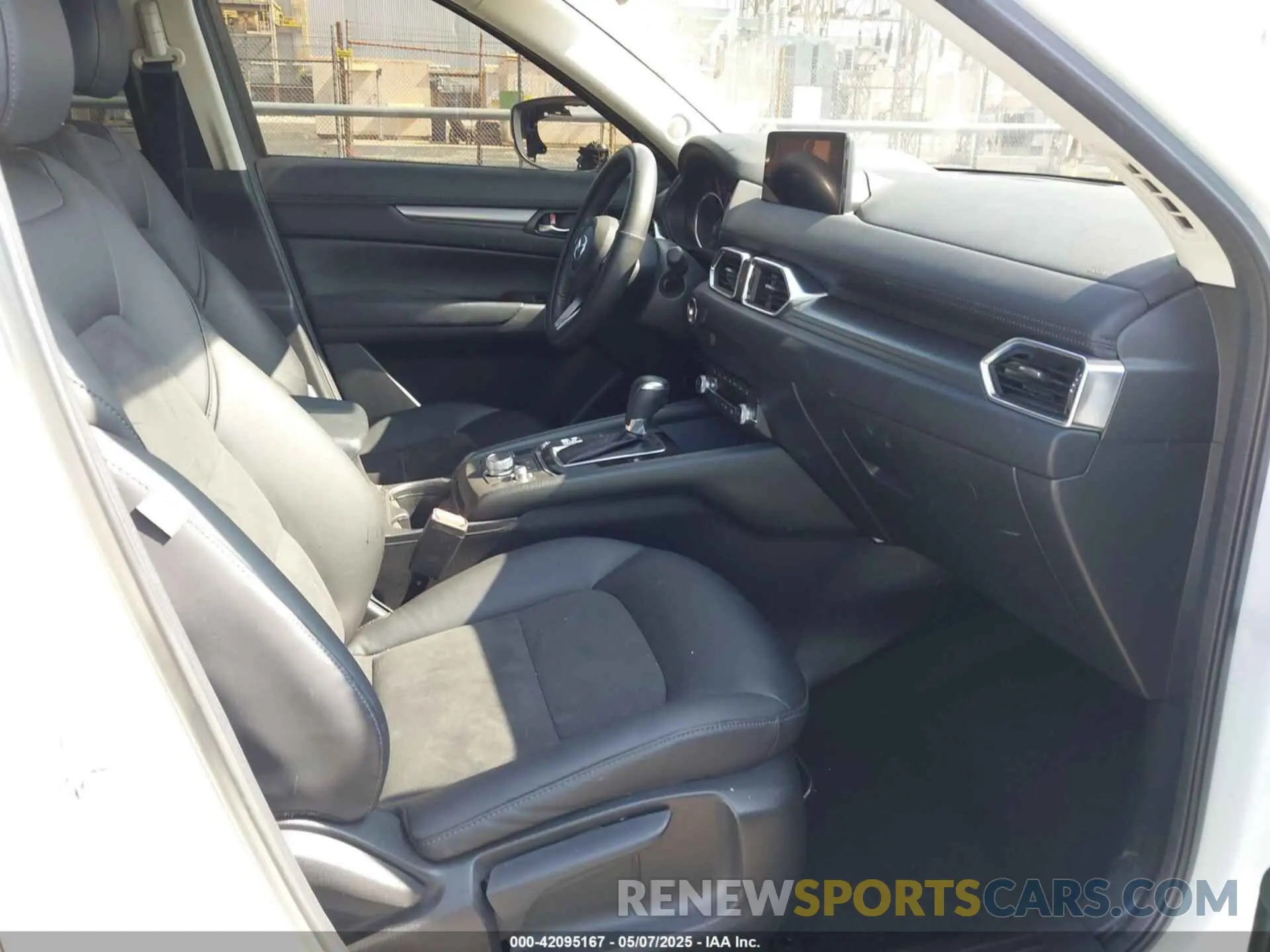 5 Photograph of a damaged car JM3KFACMXM0369795 MAZDA CX-5 2021
