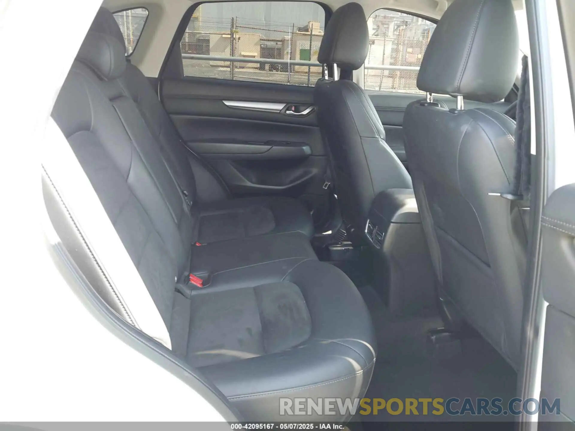 8 Photograph of a damaged car JM3KFACMXM0369795 MAZDA CX-5 2021