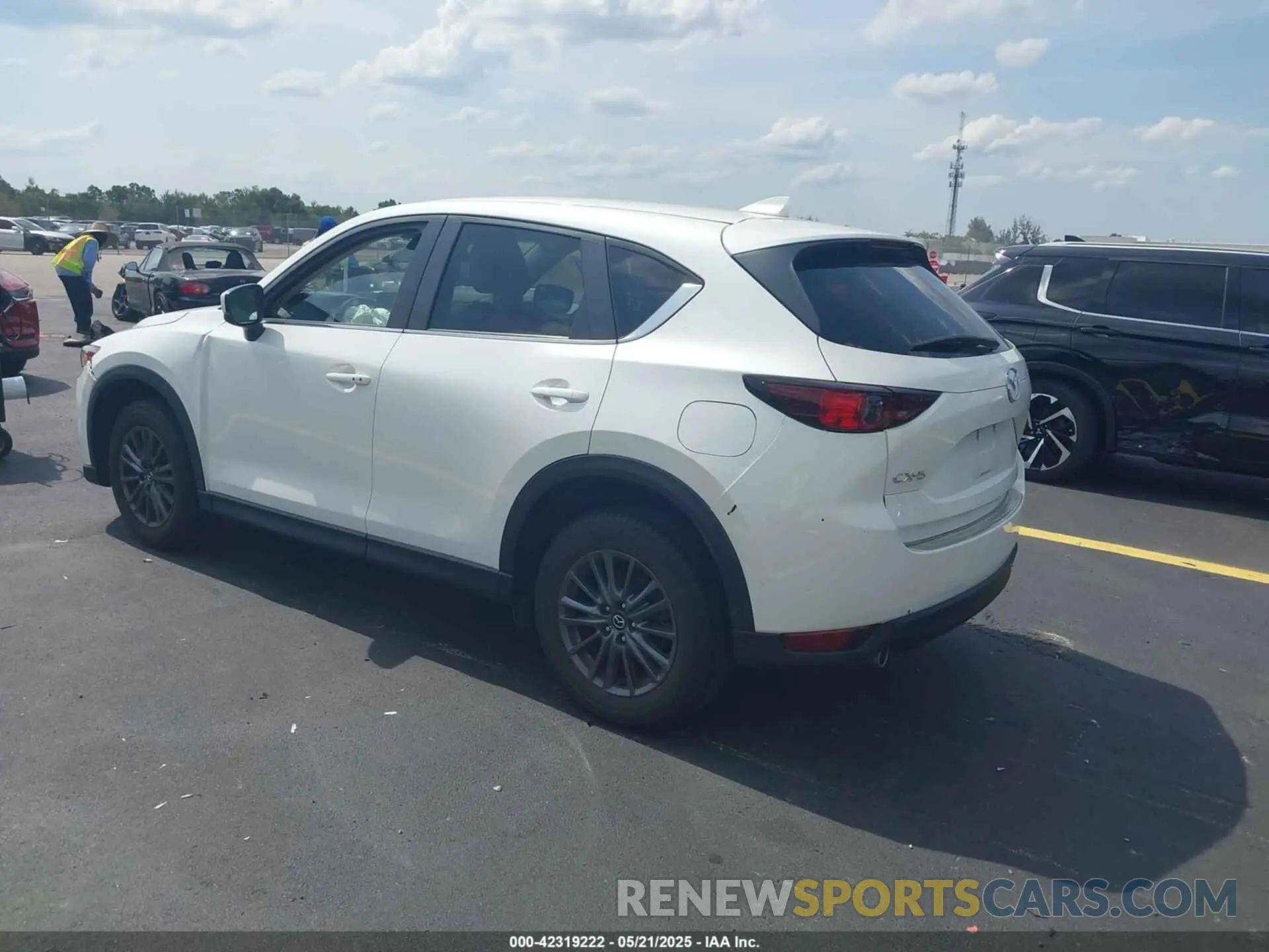 3 Photograph of a damaged car JM3KFACMXM0460405 MAZDA CX-5 2021