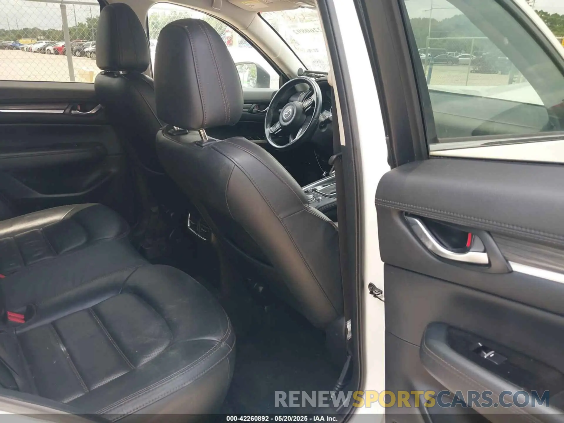8 Photograph of a damaged car JM3KFADM2M1329879 MAZDA CX-5 2021