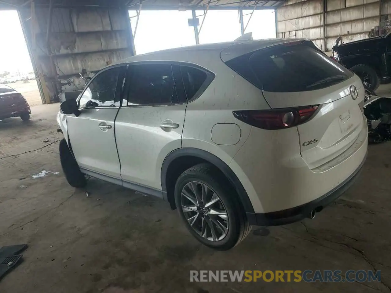 2 Photograph of a damaged car JM3KFADM3M1317479 MAZDA CX-5 2021