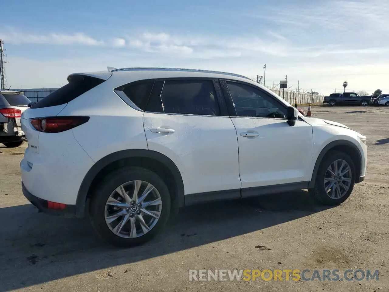 3 Photograph of a damaged car JM3KFADM6M0381456 MAZDA CX-5 2021