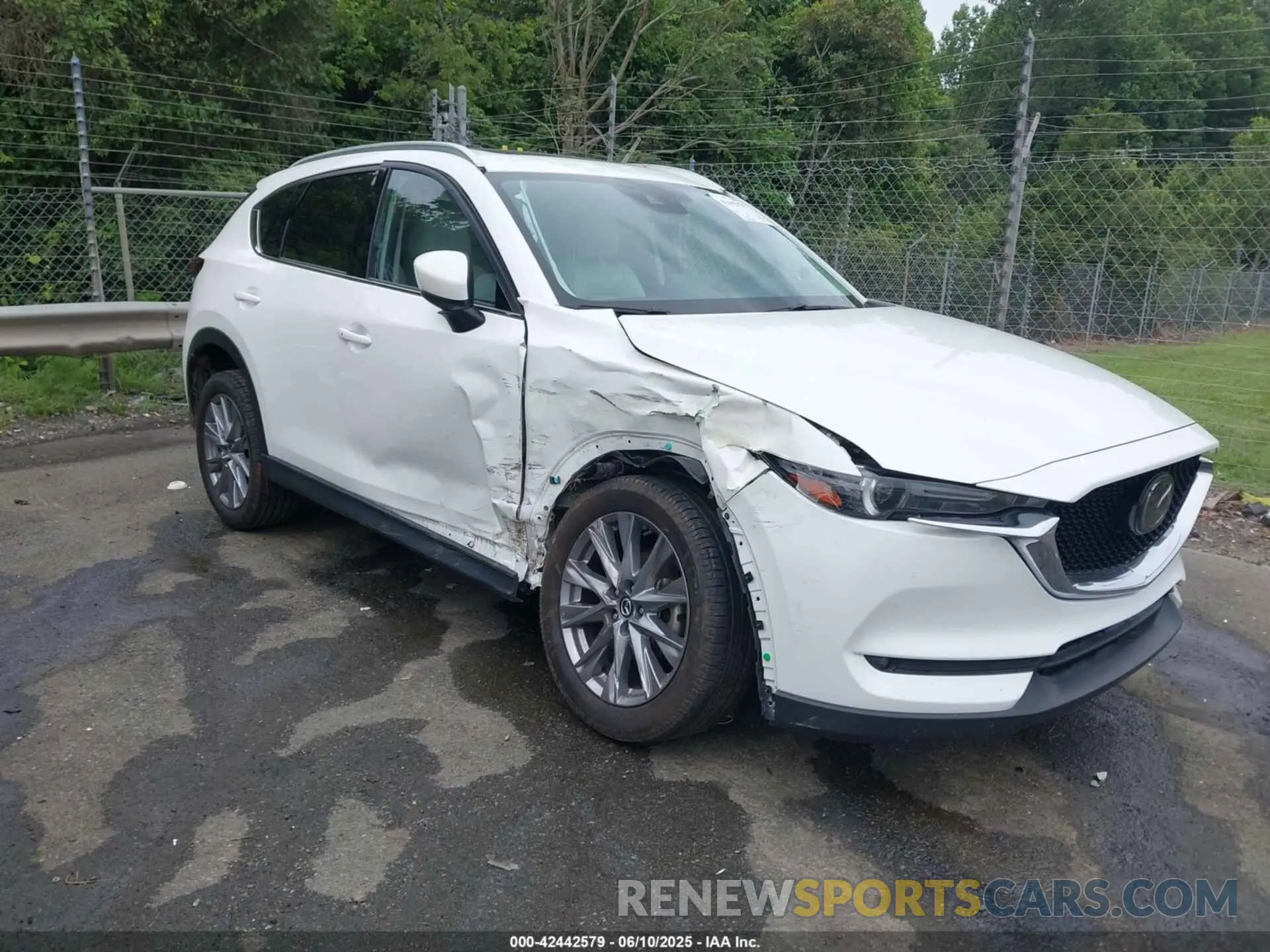 1 Photograph of a damaged car JM3KFADM7M0419356 MAZDA CX-5 2021