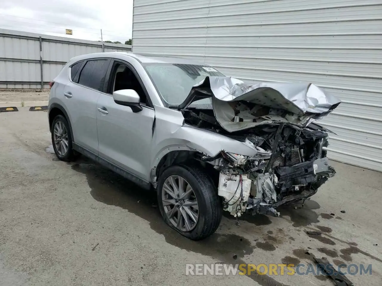 4 Photograph of a damaged car JM3KFADM7M1339081 MAZDA CX-5 2021