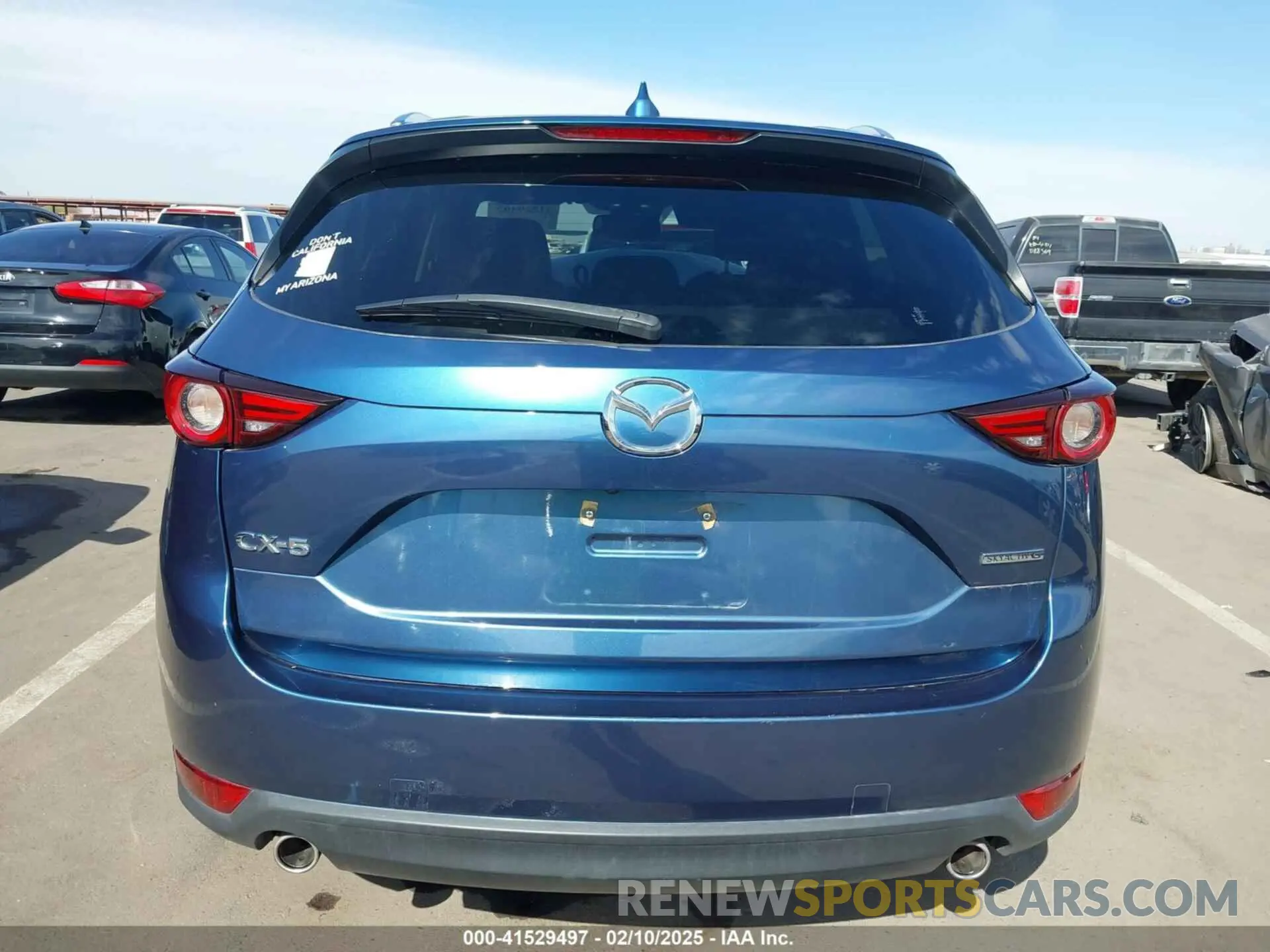 17 Photograph of a damaged car JM3KFADM9M1348851 MAZDA CX-5 2021