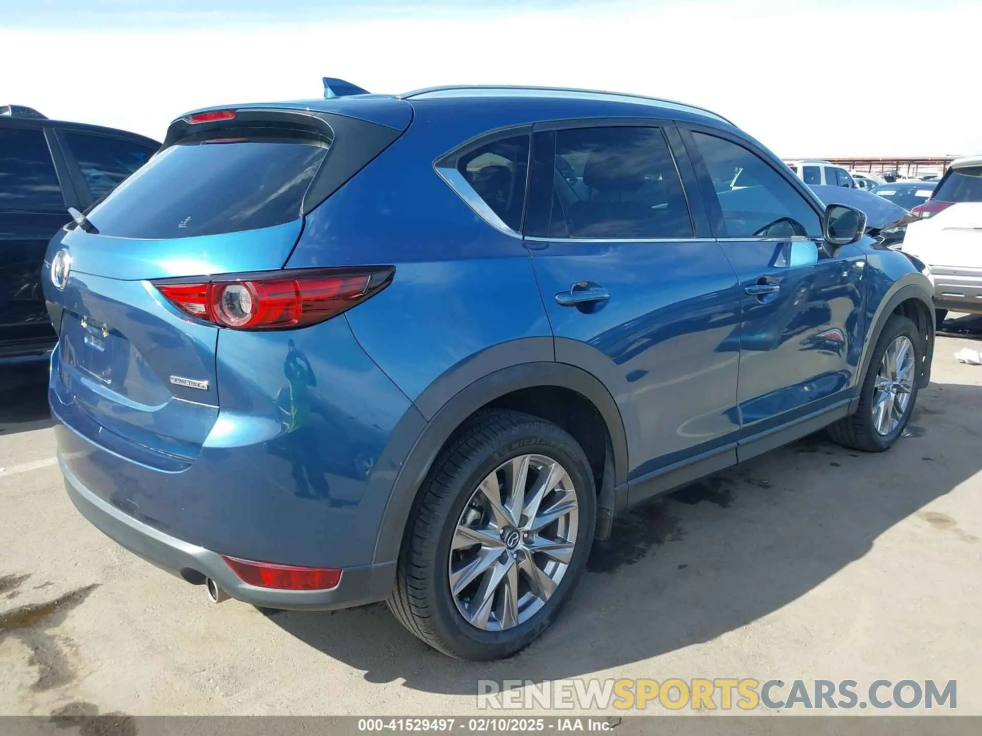 4 Photograph of a damaged car JM3KFADM9M1348851 MAZDA CX-5 2021