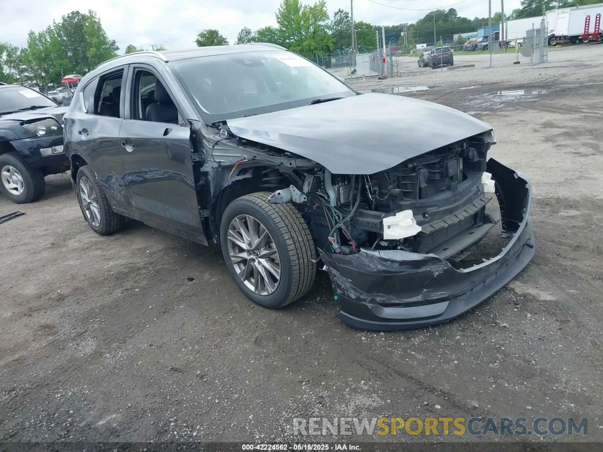 1 Photograph of a damaged car JM3KFBAY0M0358011 MAZDA CX-5 2021