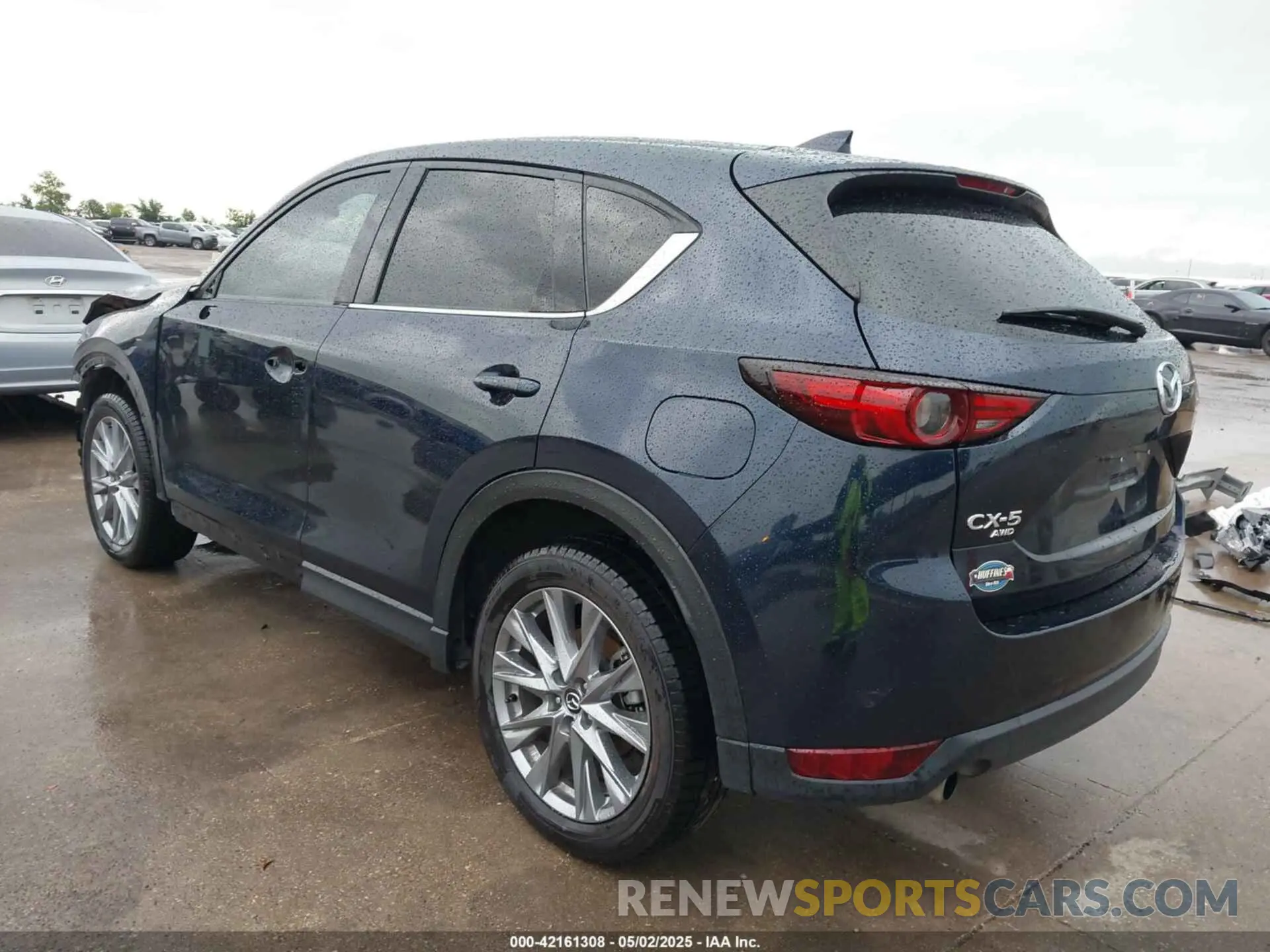 3 Photograph of a damaged car JM3KFBAY1M0474124 MAZDA CX-5 2021