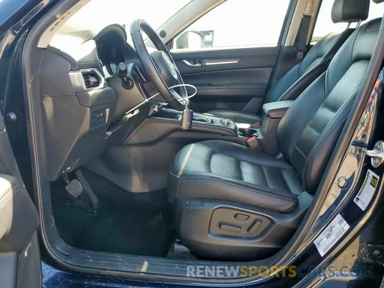 7 Photograph of a damaged car JM3KFBAY2M0418094 MAZDA CX-5 2021