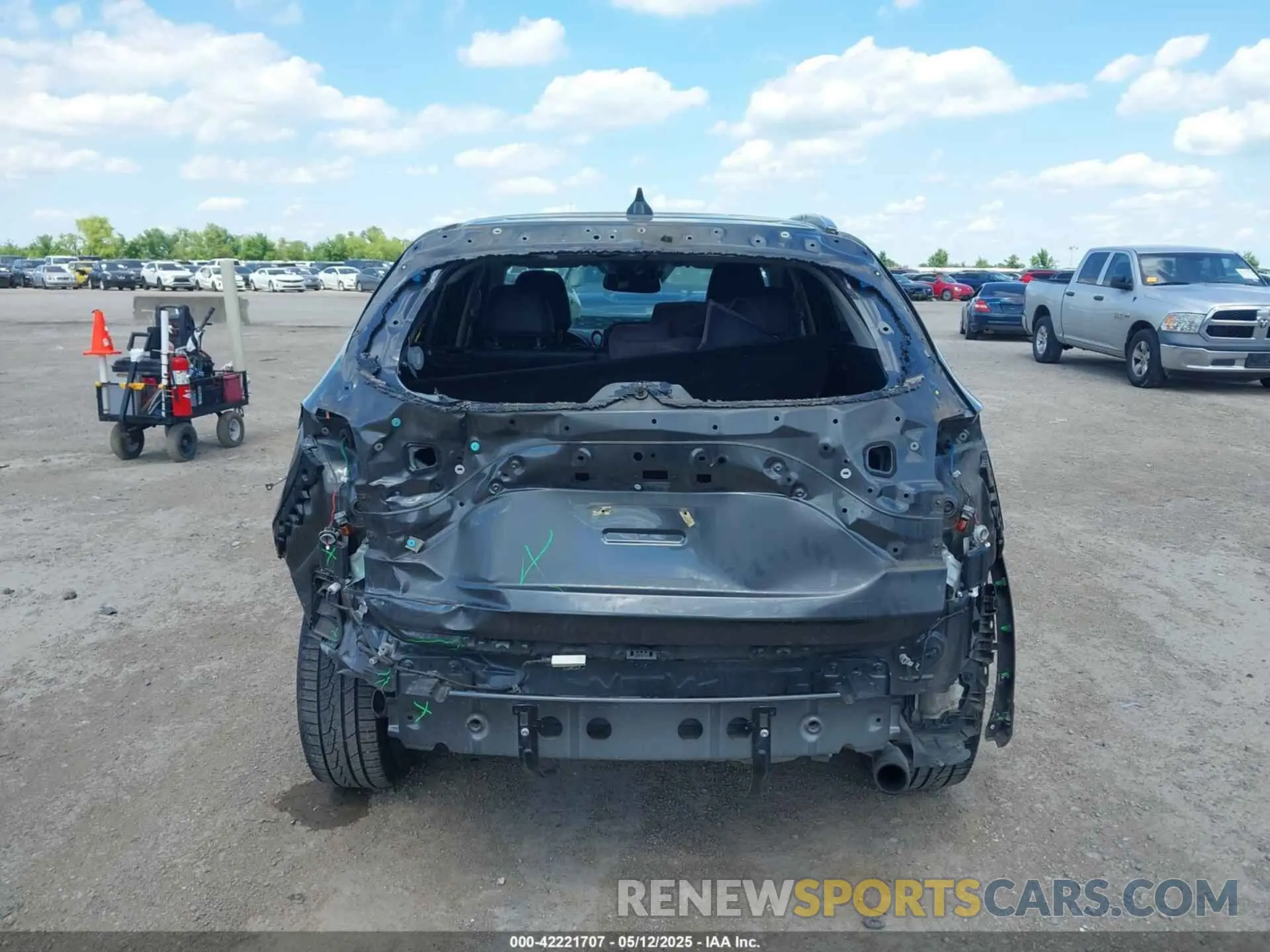 17 Photograph of a damaged car JM3KFBAY7M0415921 MAZDA CX-5 2021