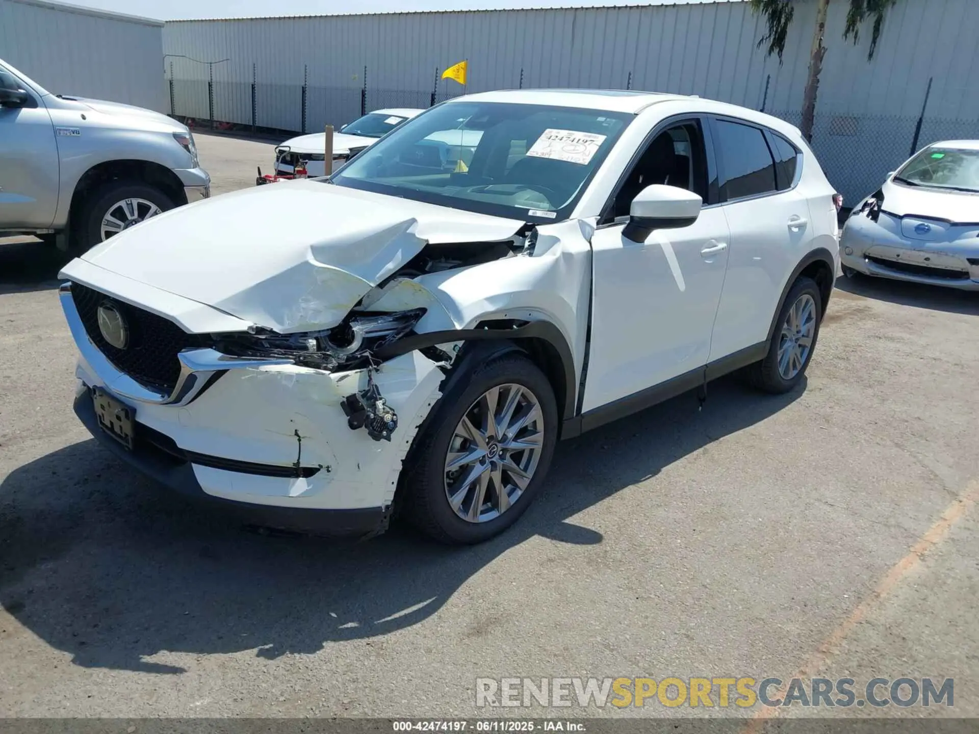 2 Photograph of a damaged car JM3KFBAYXM0405710 MAZDA CX-5 2021