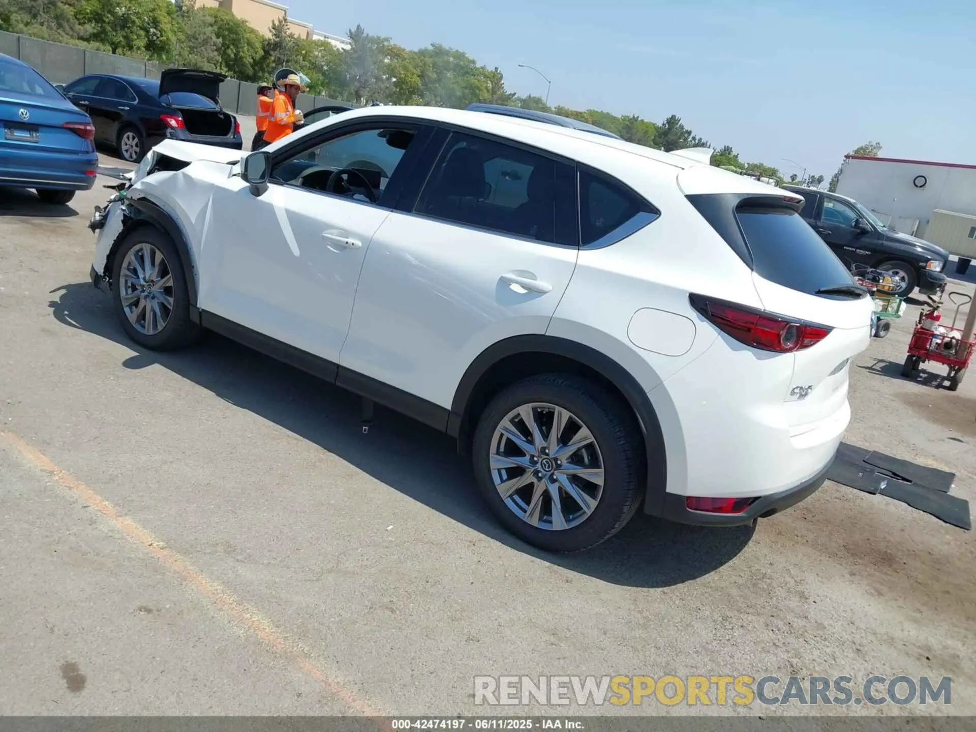 3 Photograph of a damaged car JM3KFBAYXM0405710 MAZDA CX-5 2021