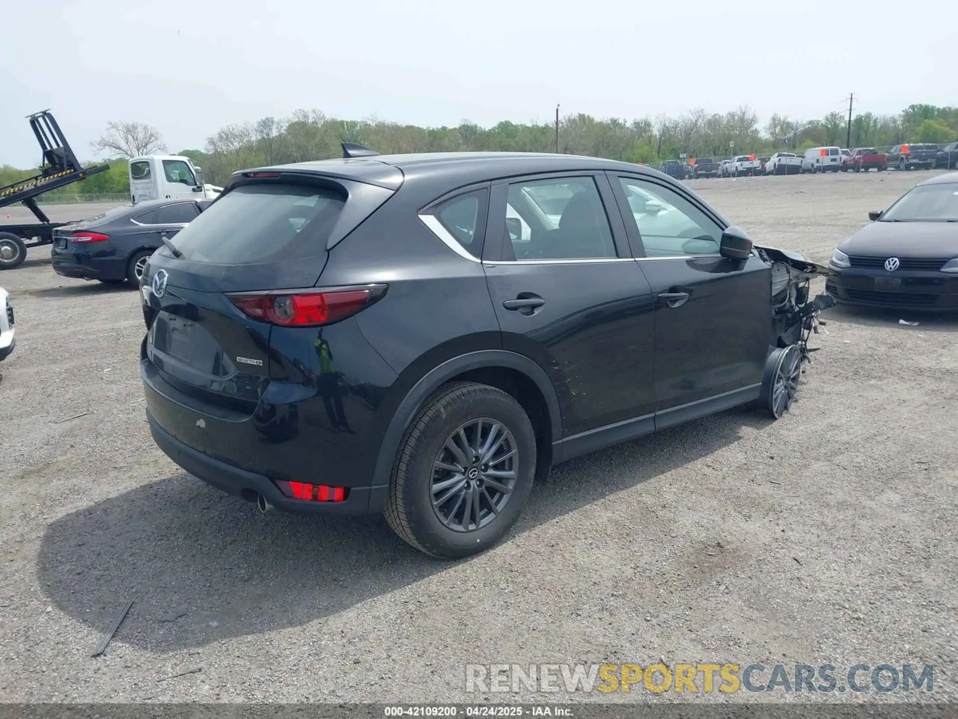 4 Photograph of a damaged car JM3KFBBMXM1332974 MAZDA CX-5 2021