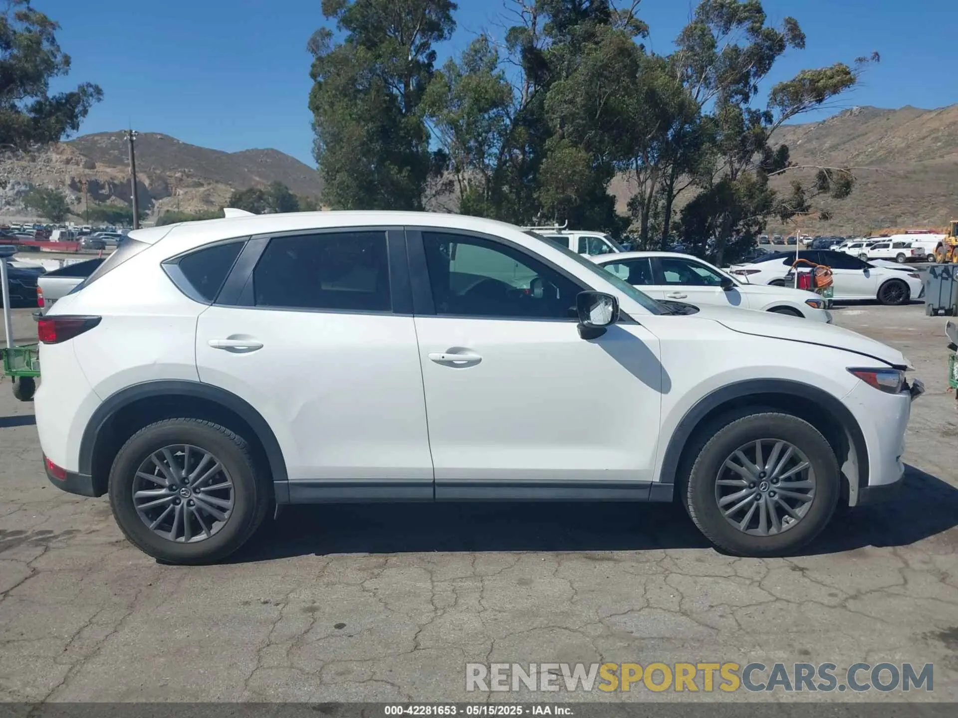13 Photograph of a damaged car JM3KFBCM0M0360223 MAZDA CX-5 2021