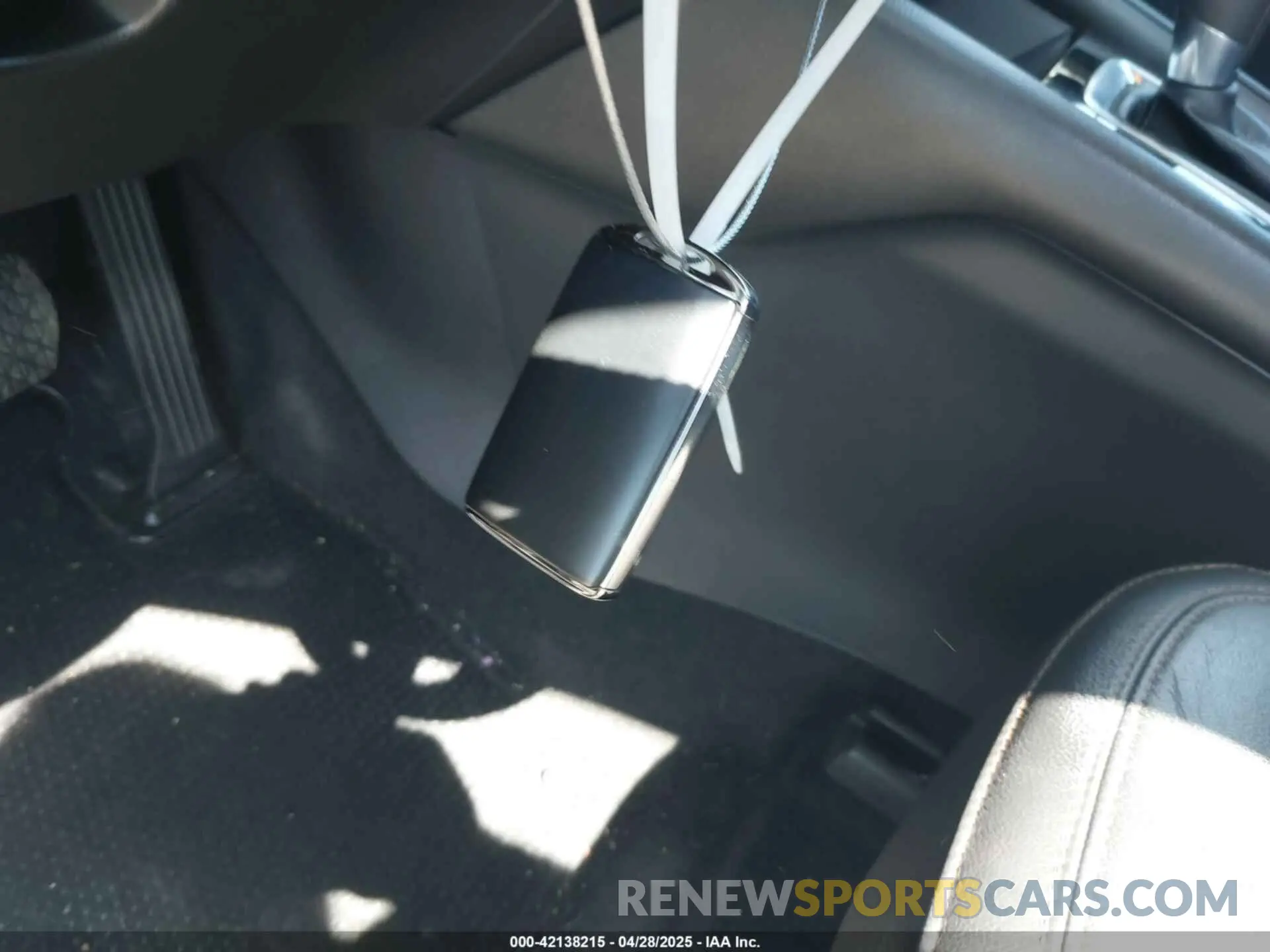 11 Photograph of a damaged car JM3KFBCM0M0438645 MAZDA CX-5 2021