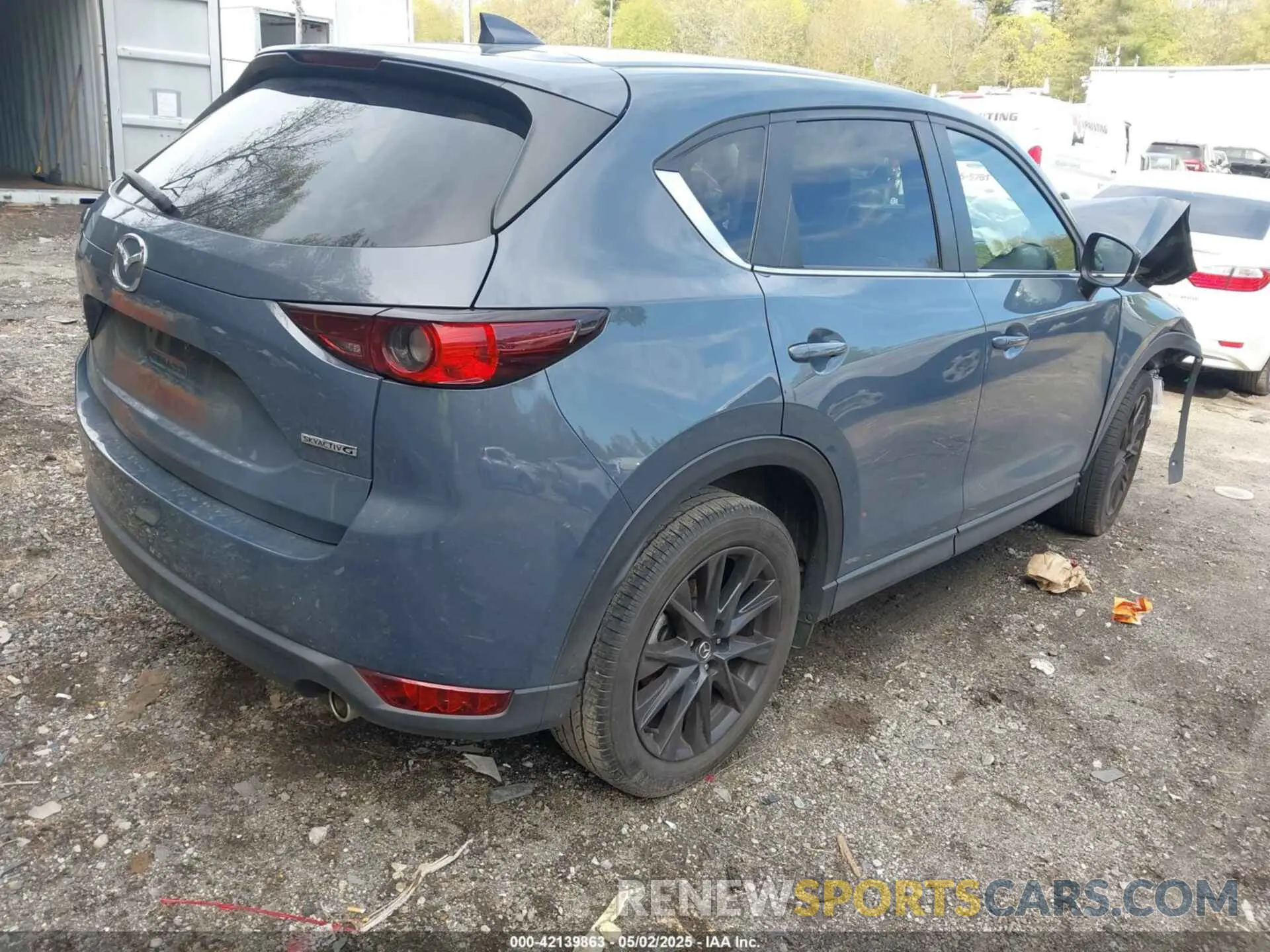 4 Photograph of a damaged car JM3KFBCM2M0365634 MAZDA CX-5 2021