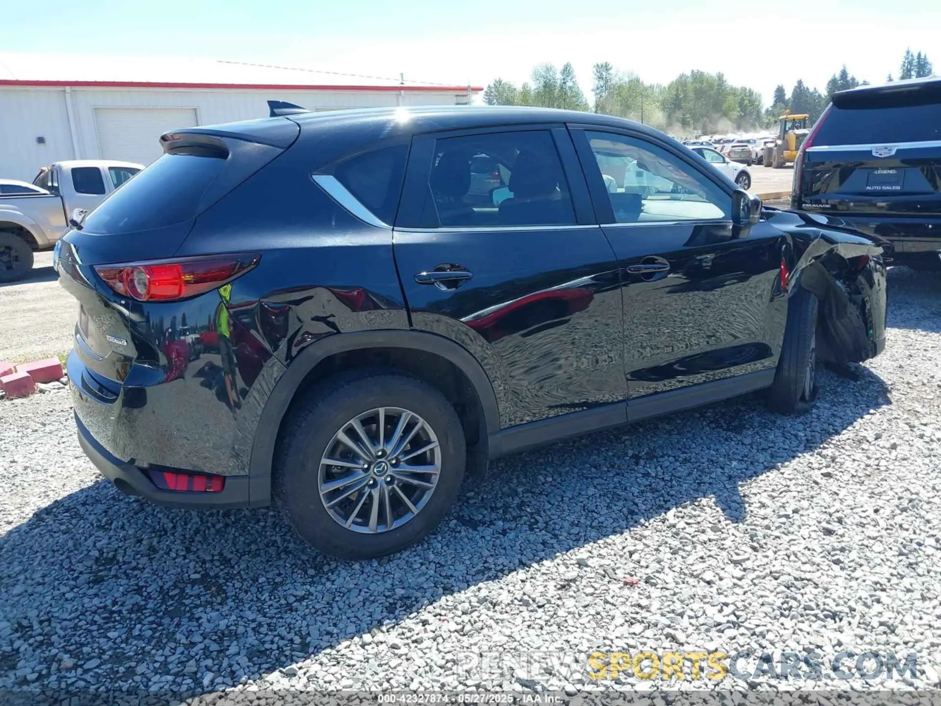 4 Photograph of a damaged car JM3KFBCM5M0443016 MAZDA CX-5 2021