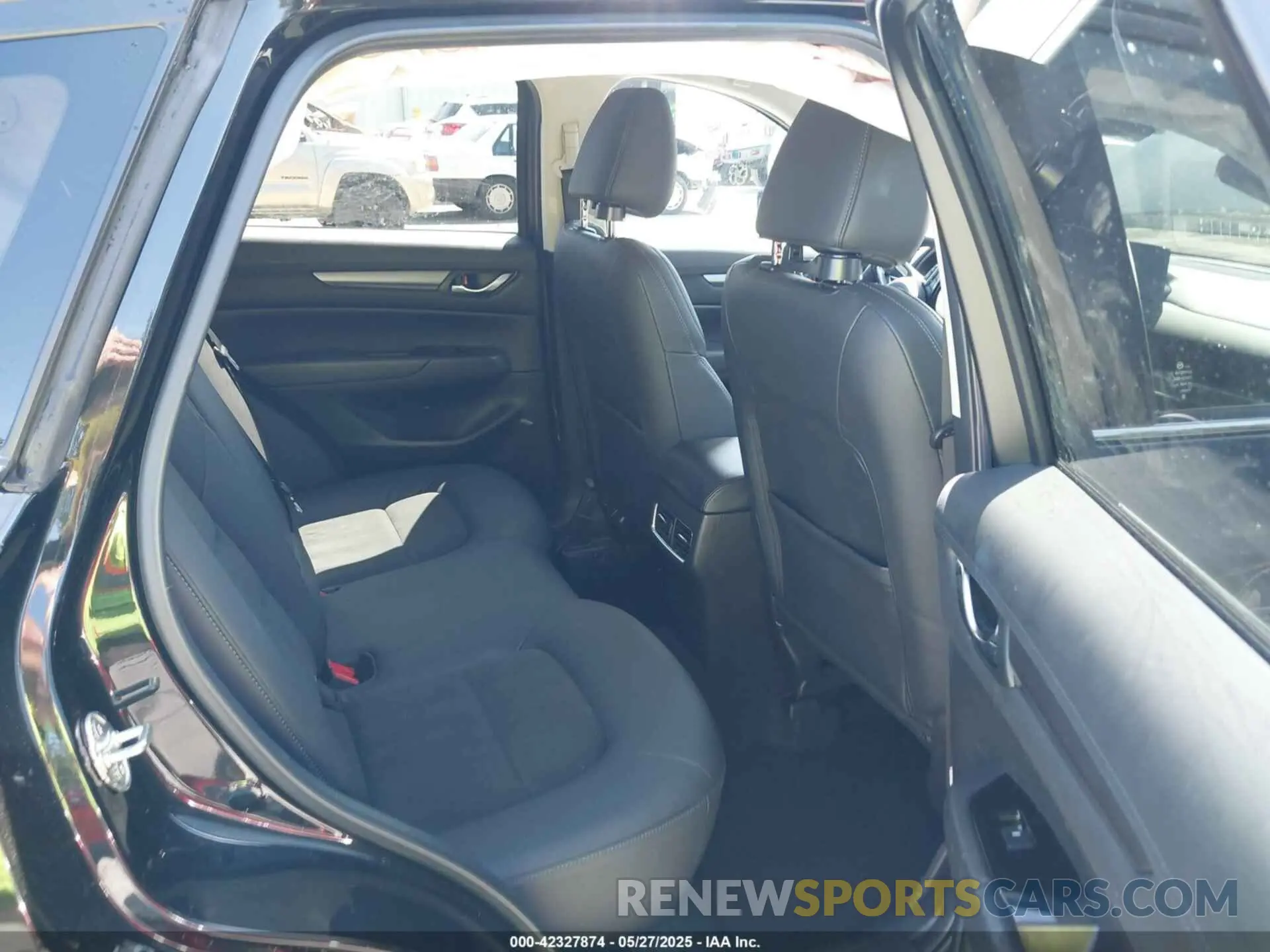 8 Photograph of a damaged car JM3KFBCM5M0443016 MAZDA CX-5 2021