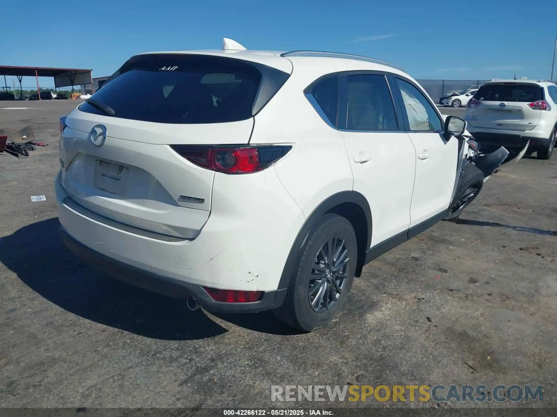 4 Photograph of a damaged car JM3KFBCM9M1440680 MAZDA CX-5 2021