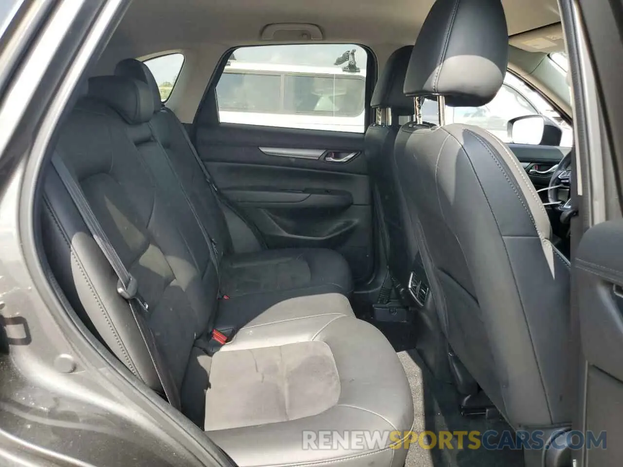 11 Photograph of a damaged car JM3KFBCMXM0485844 MAZDA CX-5 2021
