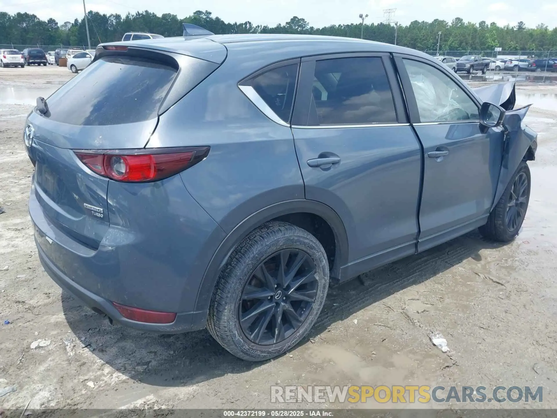 4 Photograph of a damaged car JM3KFBCY4M0391543 MAZDA CX-5 2021