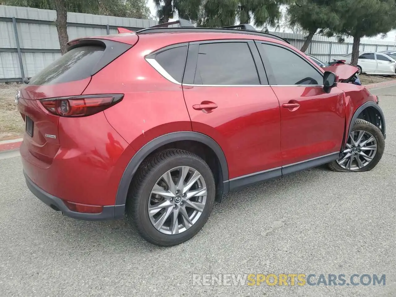 3 Photograph of a damaged car JM3KFBDM1M1396303 MAZDA CX-5 2021