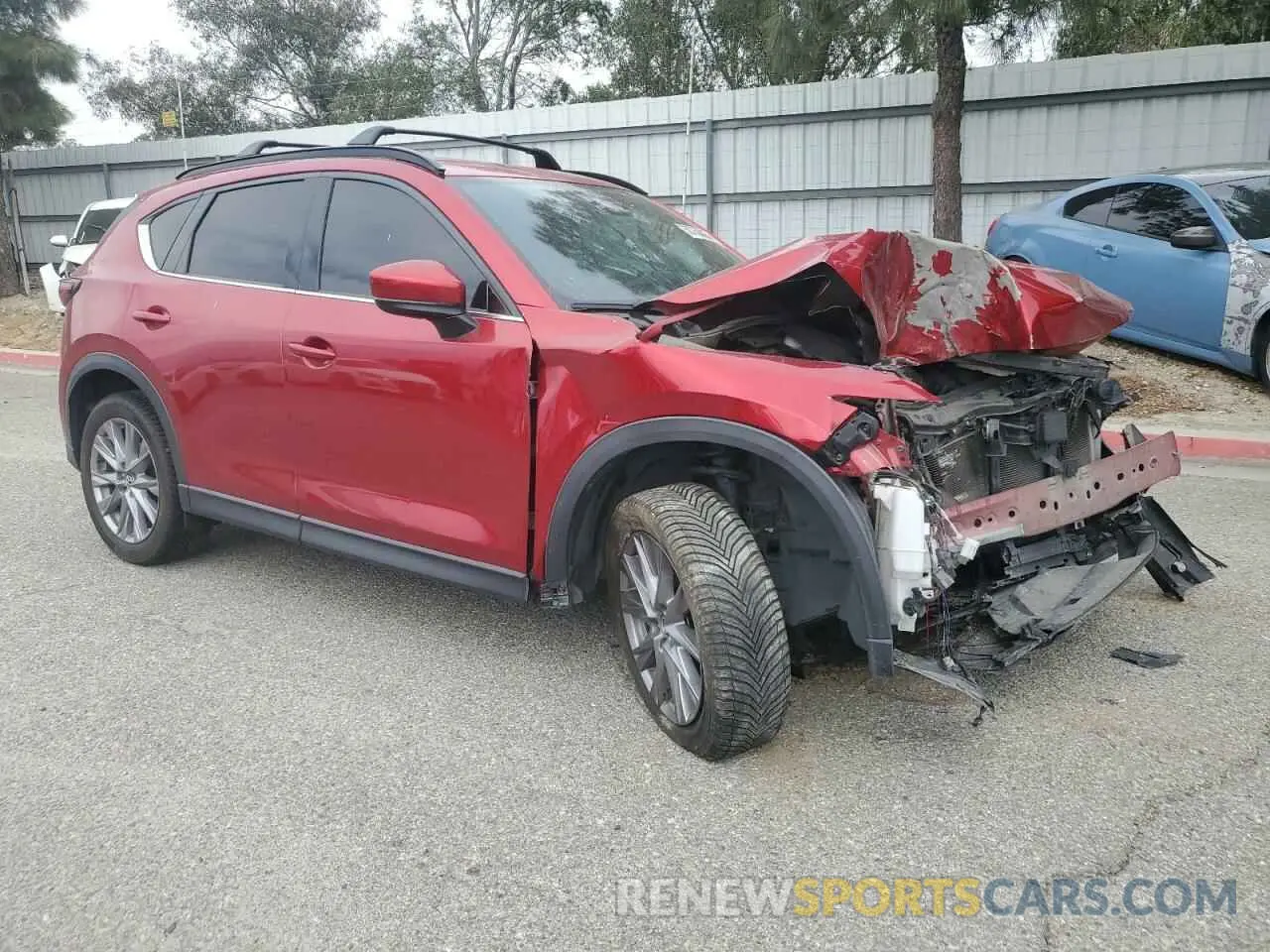 4 Photograph of a damaged car JM3KFBDM1M1396303 MAZDA CX-5 2021