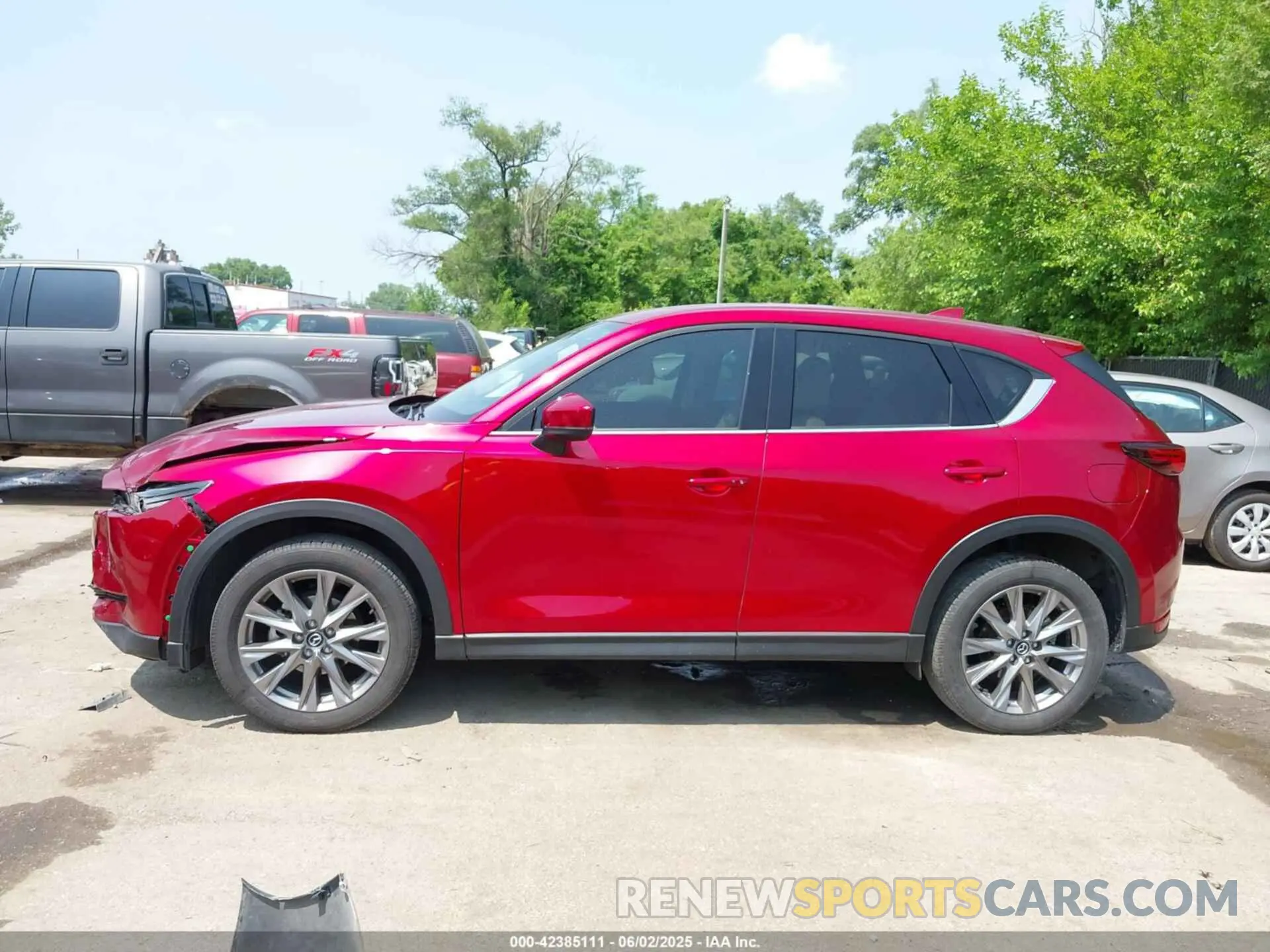 14 Photograph of a damaged car JM3KFBDM2M0483018 MAZDA CX-5 2021