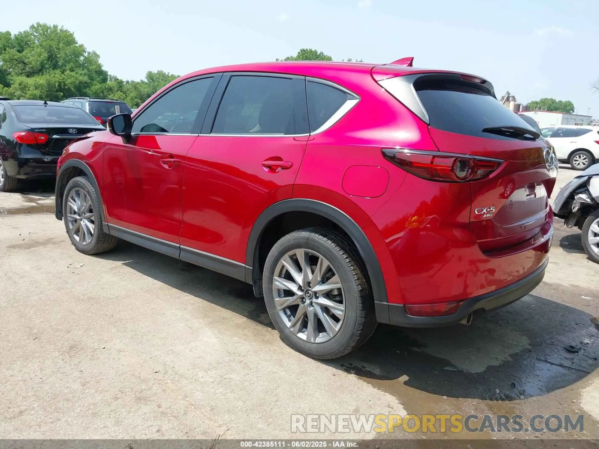 3 Photograph of a damaged car JM3KFBDM2M0483018 MAZDA CX-5 2021