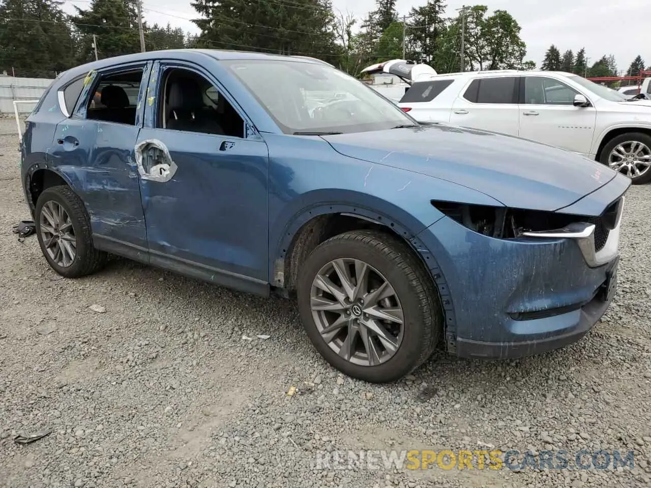 4 Photograph of a damaged car JM3KFBDM3M0435706 MAZDA CX-5 2021