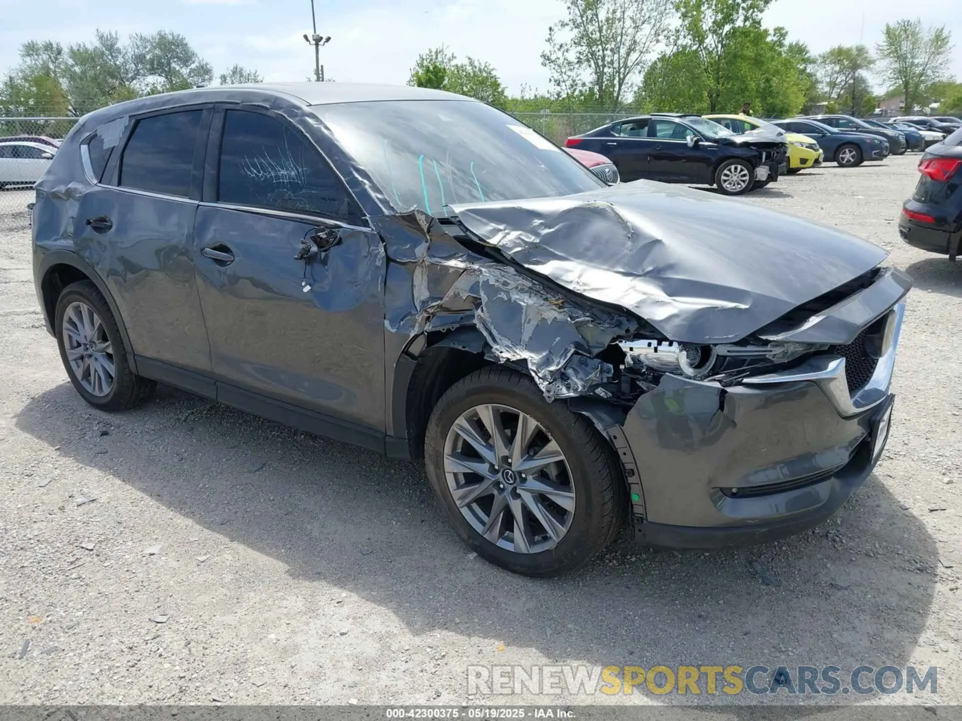 1 Photograph of a damaged car JM3KFBDM3M1393452 MAZDA CX-5 2021