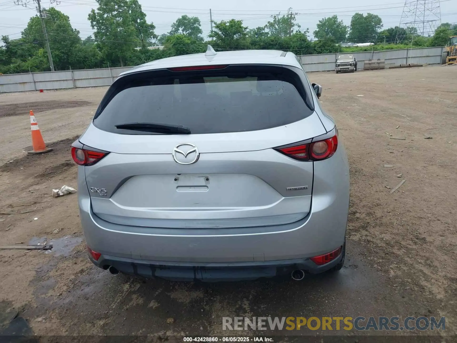 17 Photograph of a damaged car JM3KFBDM4M0371496 MAZDA CX-5 2021