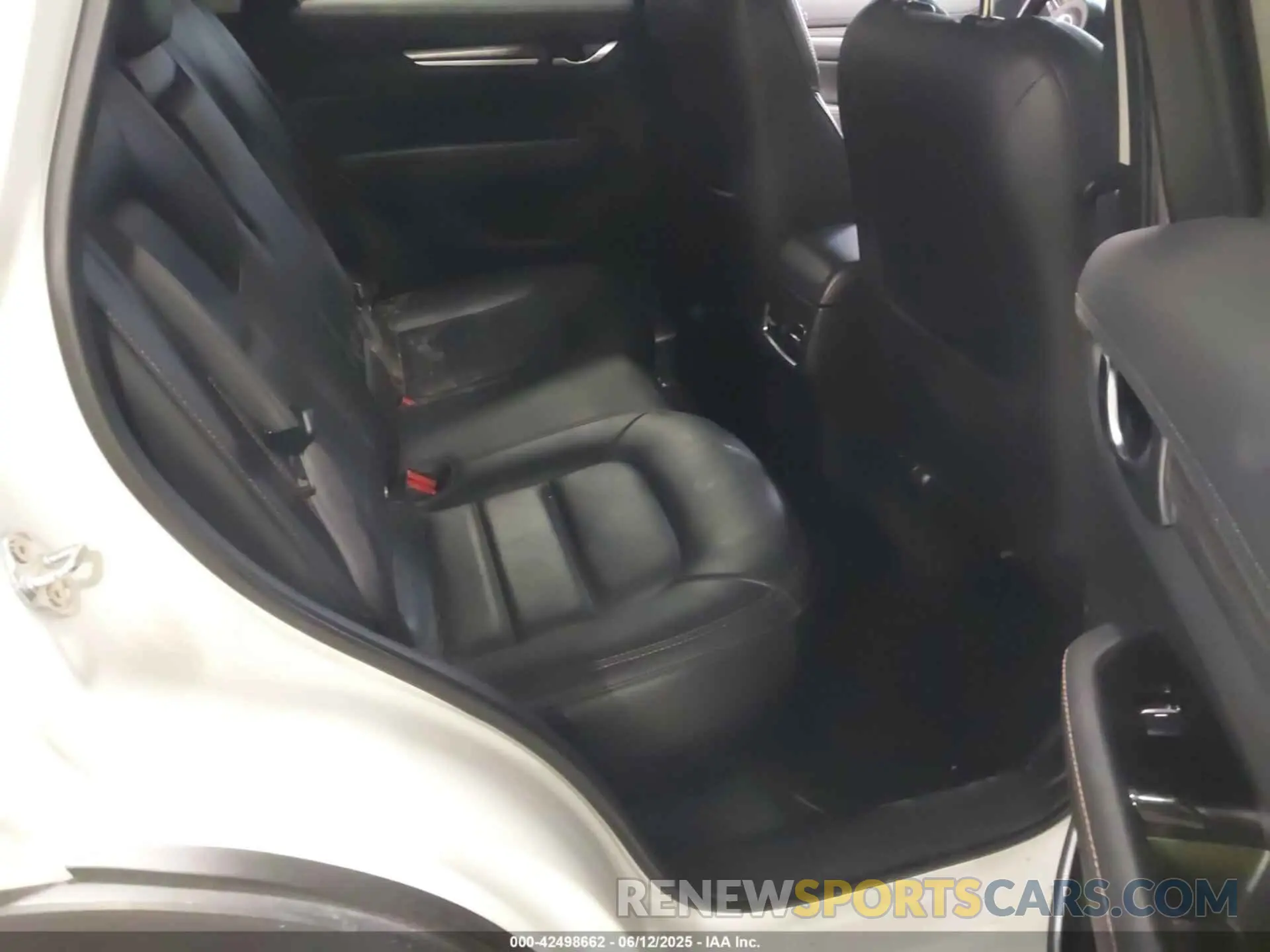 8 Photograph of a damaged car JM3KFBDM4M0425878 MAZDA CX-5 2021