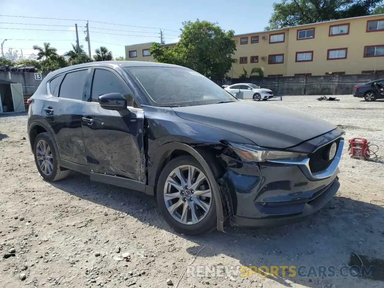 4 Photograph of a damaged car JM3KFBDM4M1462570 MAZDA CX-5 2021