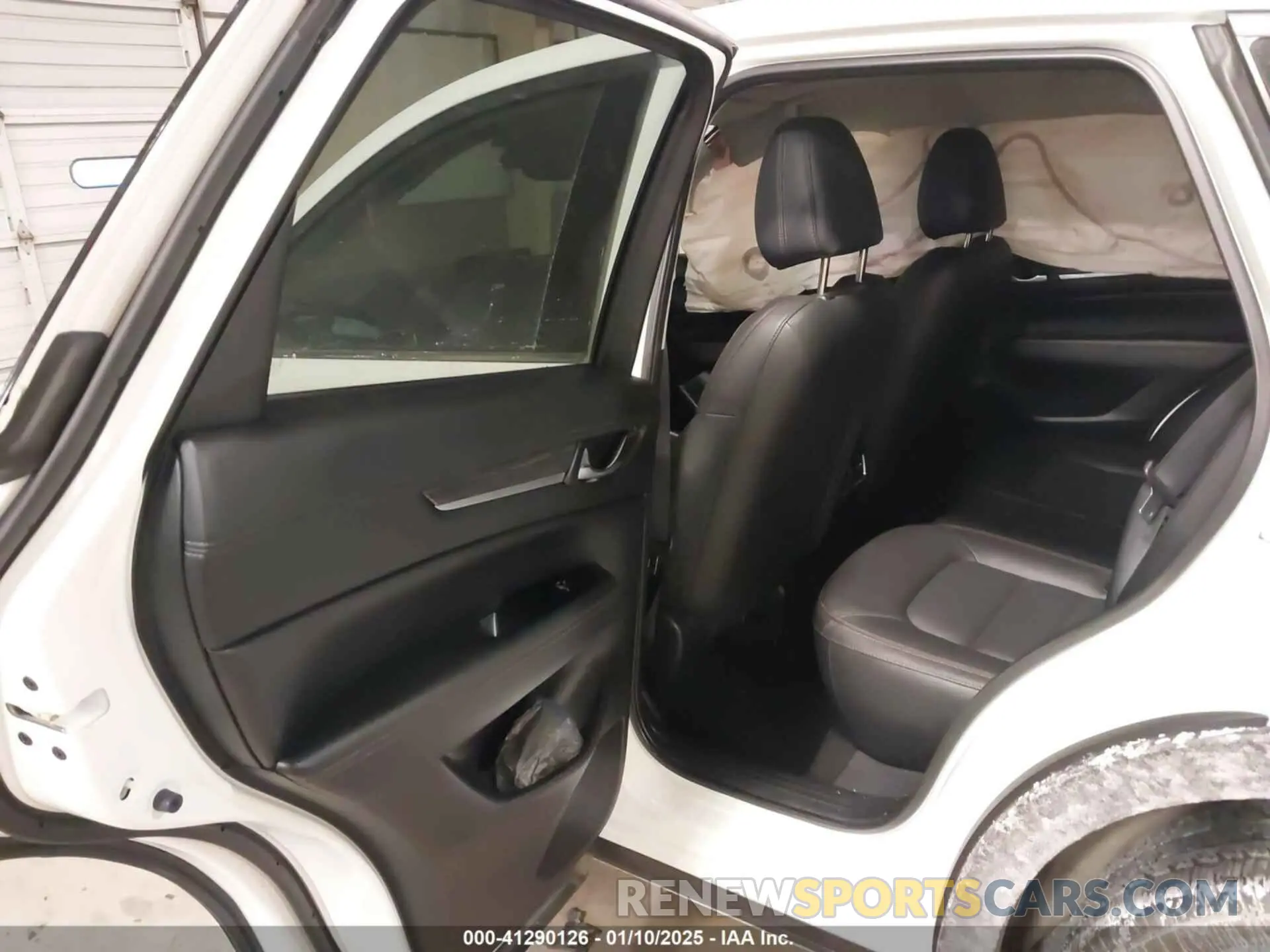 8 Photograph of a damaged car JM3KFBDM6M0378174 MAZDA CX-5 2021
