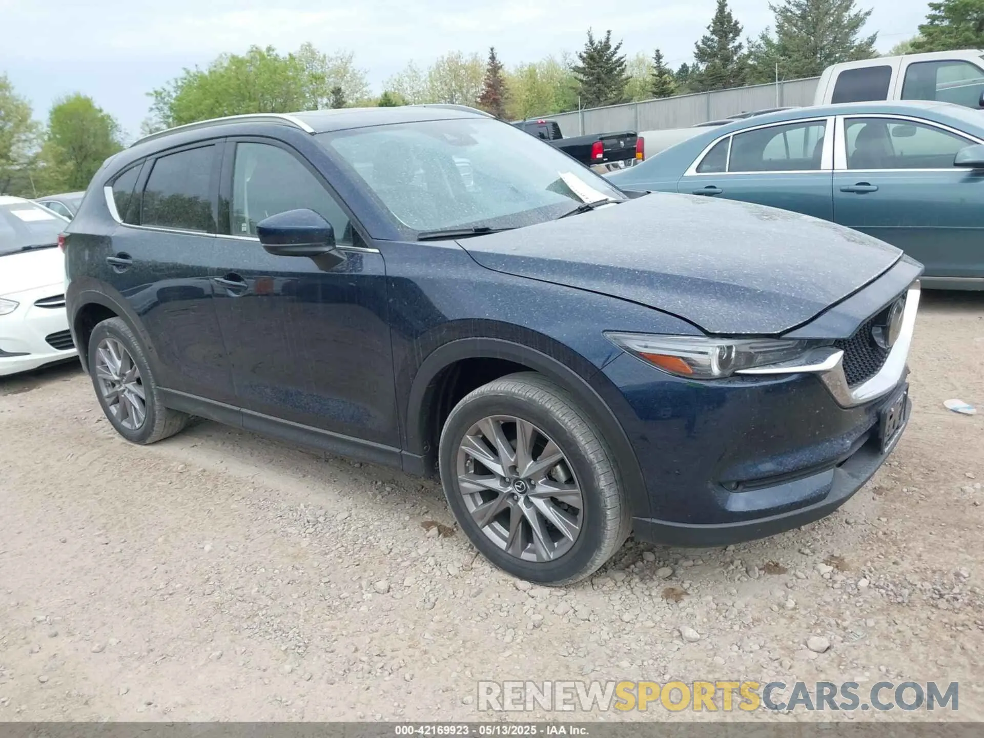 1 Photograph of a damaged car JM3KFBDM6M0413327 MAZDA CX-5 2021