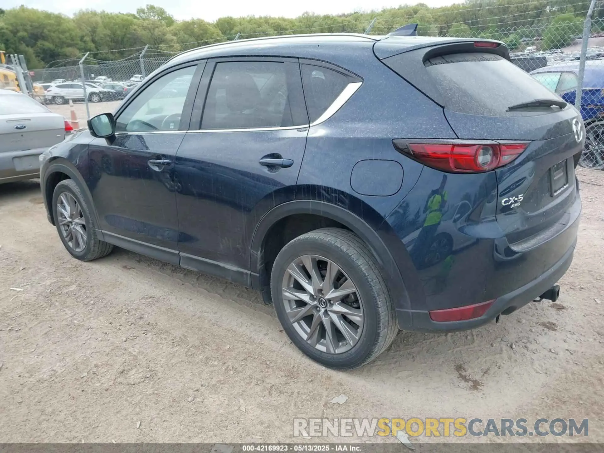 3 Photograph of a damaged car JM3KFBDM6M0413327 MAZDA CX-5 2021