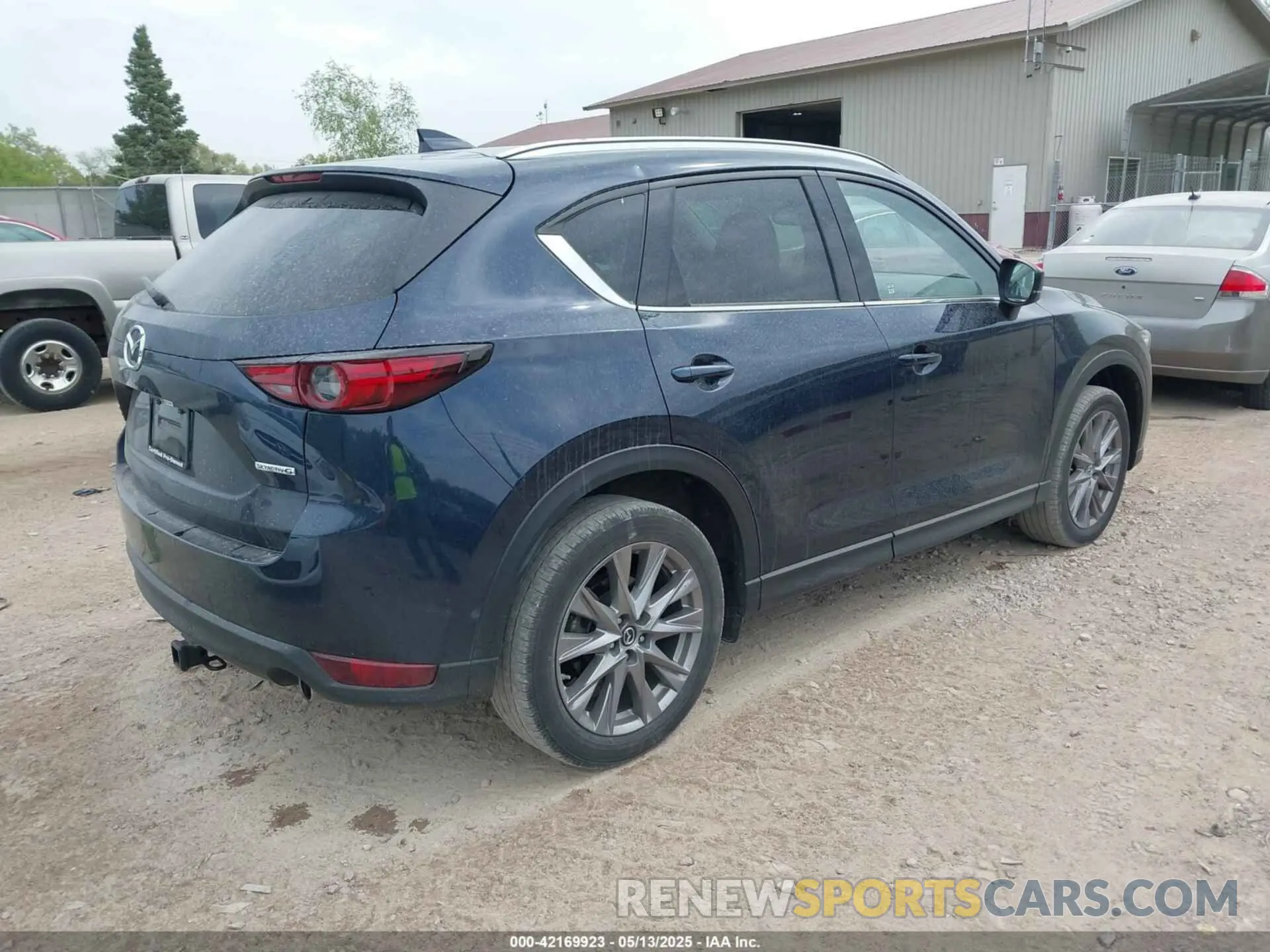 4 Photograph of a damaged car JM3KFBDM6M0413327 MAZDA CX-5 2021