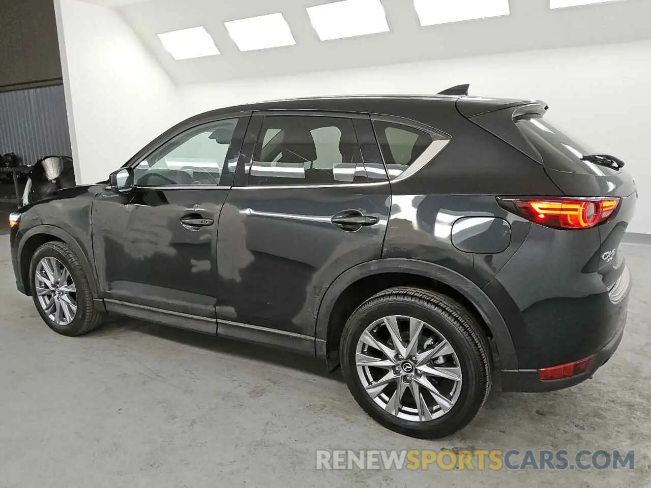2 Photograph of a damaged car JM3KFBDM6M0487606 MAZDA CX-5 2021