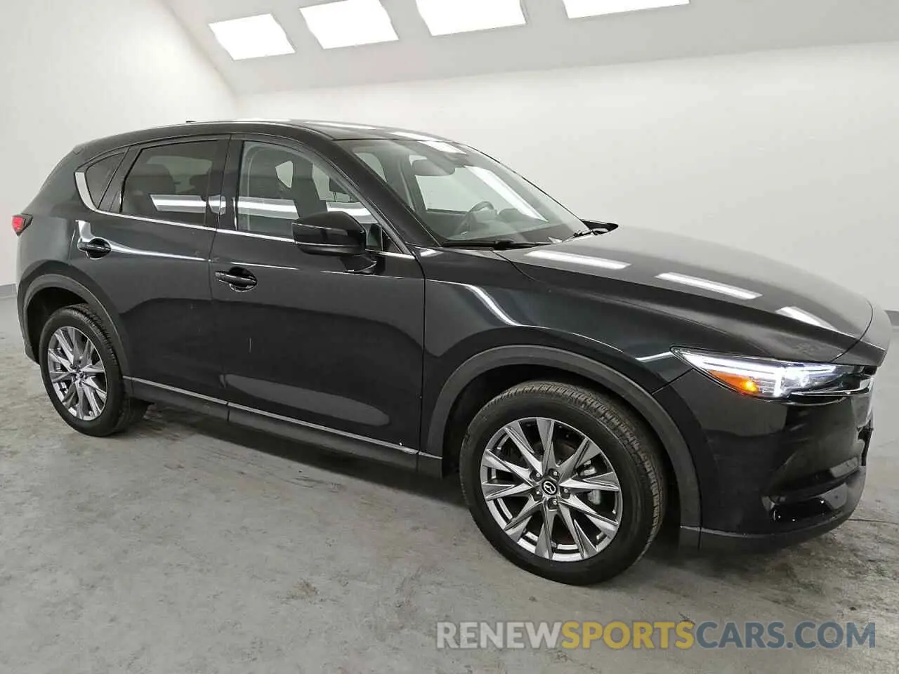 4 Photograph of a damaged car JM3KFBDM6M0487606 MAZDA CX-5 2021