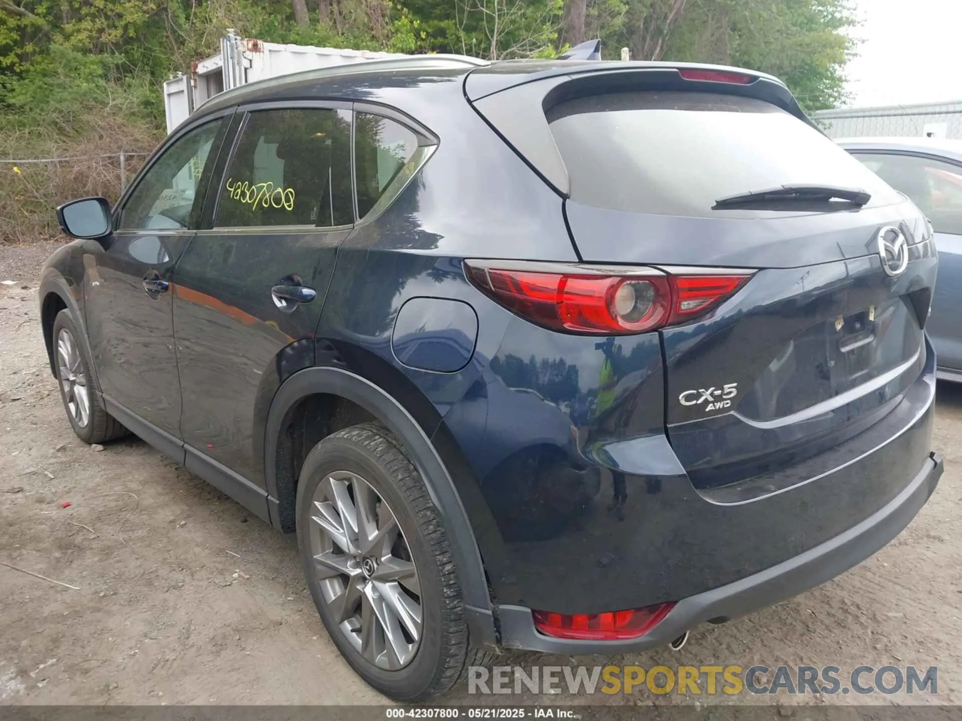 3 Photograph of a damaged car JM3KFBDM6M1300584 MAZDA CX-5 2021
