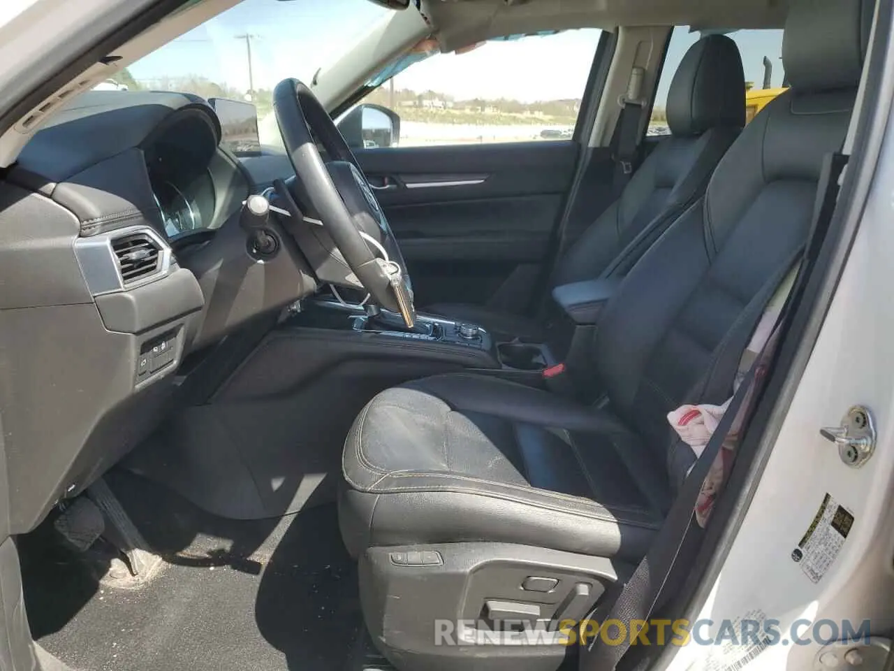 7 Photograph of a damaged car JM3KFBDM6M1368061 MAZDA CX-5 2021