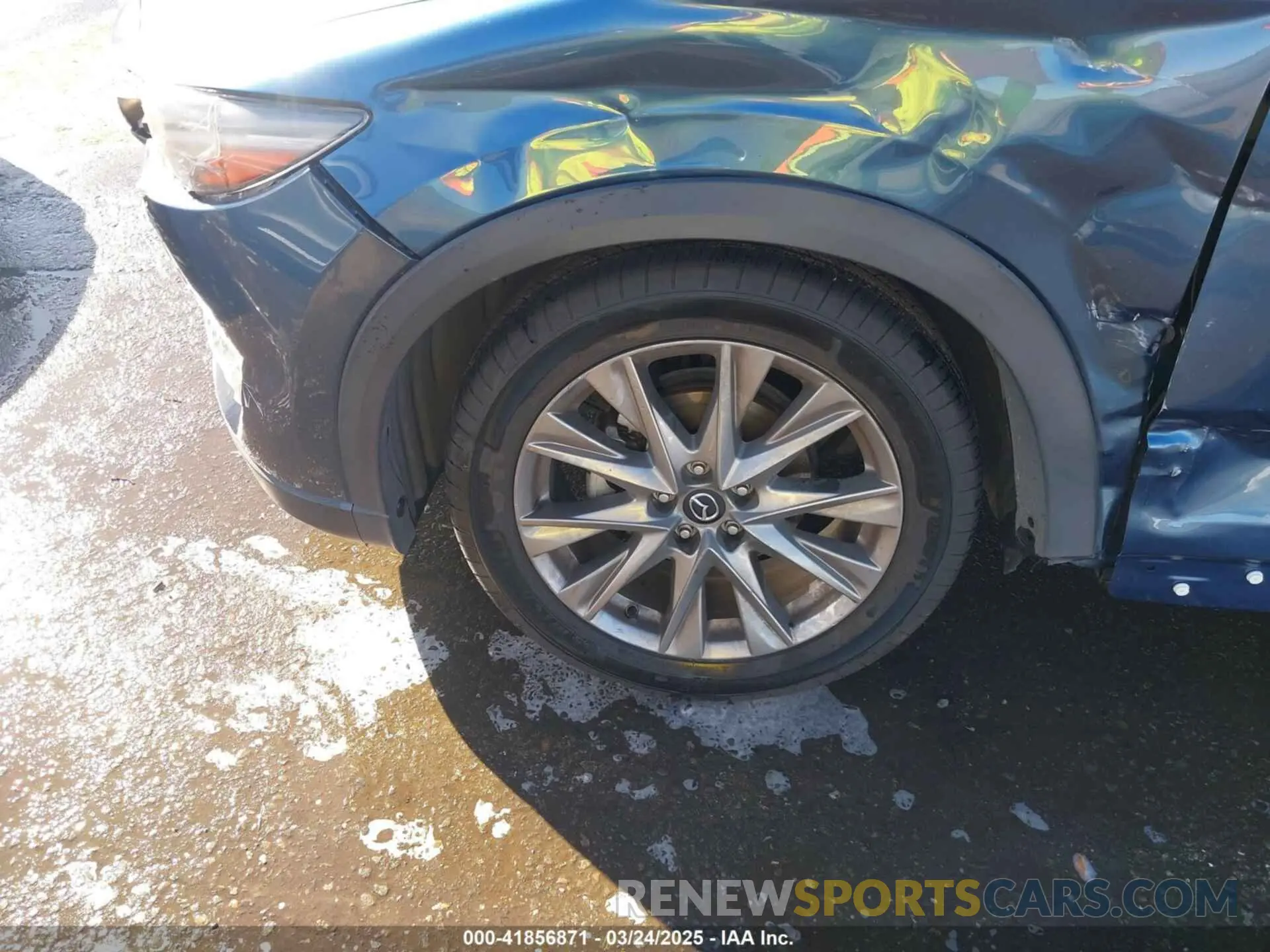 17 Photograph of a damaged car JM3KFBDM7M0311552 MAZDA CX-5 2021