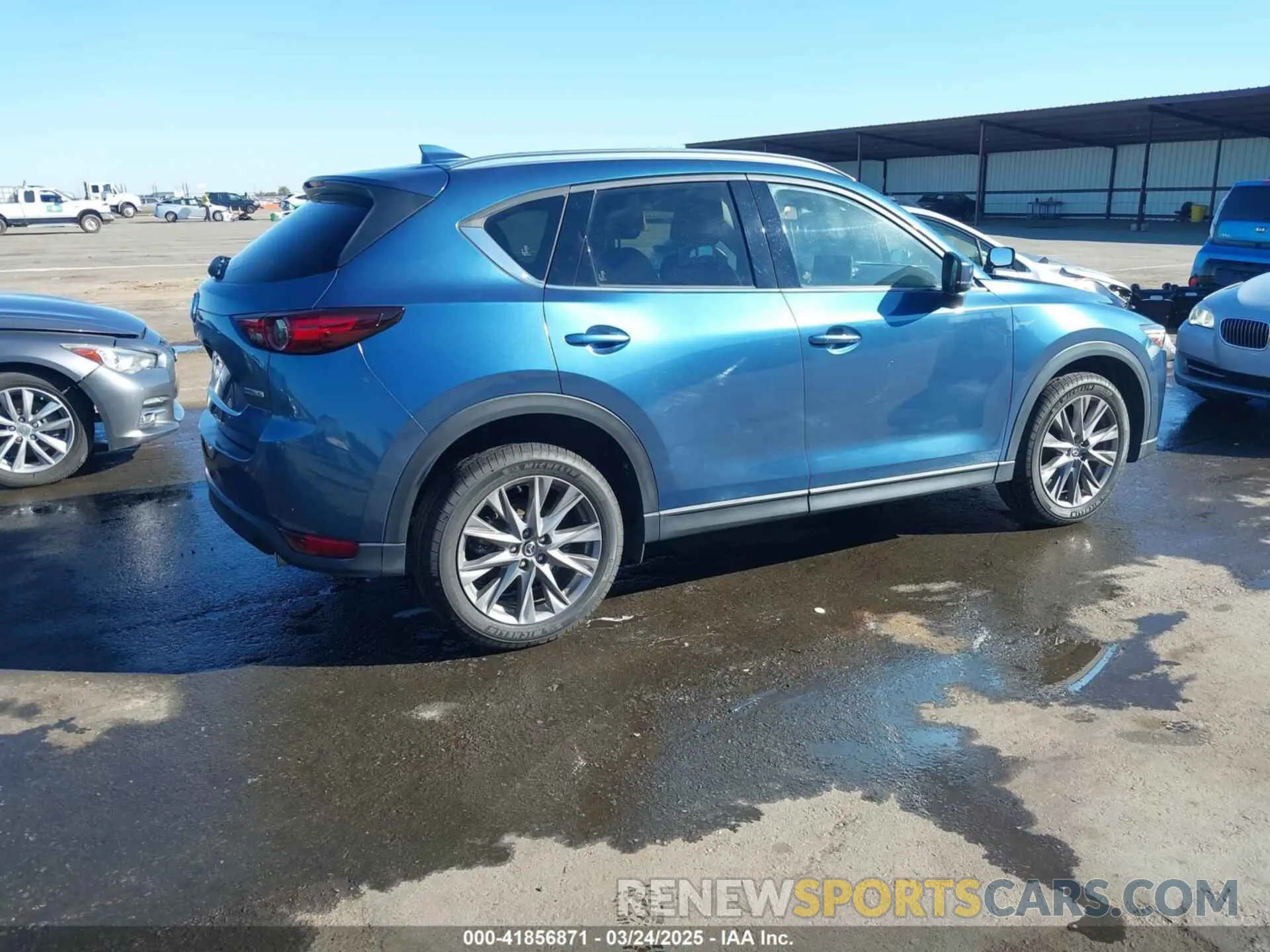 4 Photograph of a damaged car JM3KFBDM7M0311552 MAZDA CX-5 2021