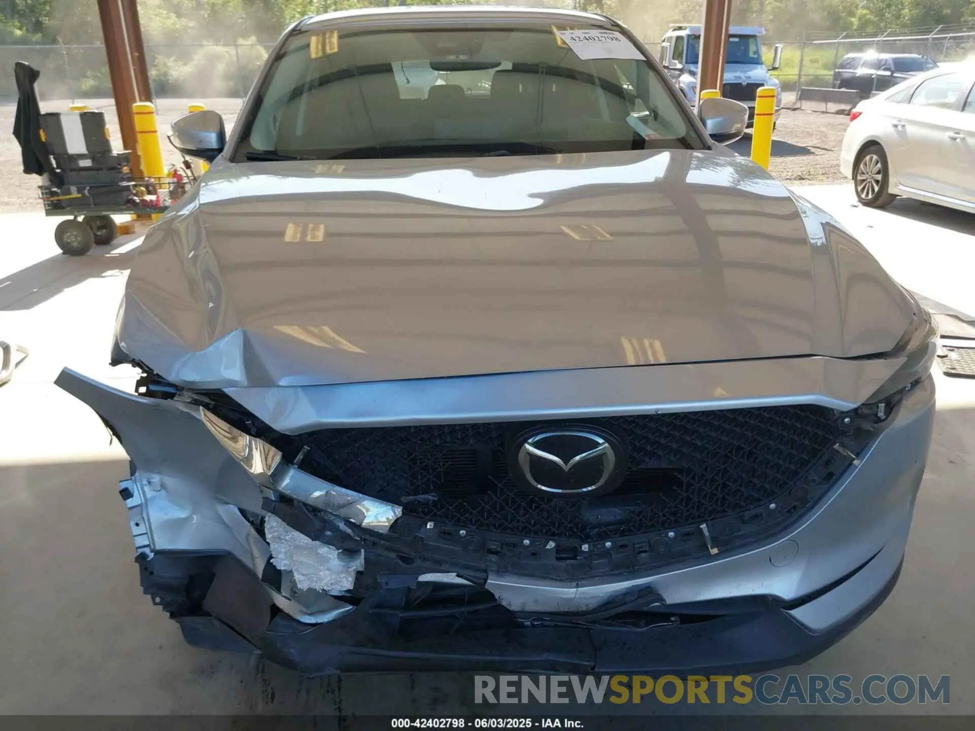 6 Photograph of a damaged car JM3KFBDM7M1402900 MAZDA CX-5 2021