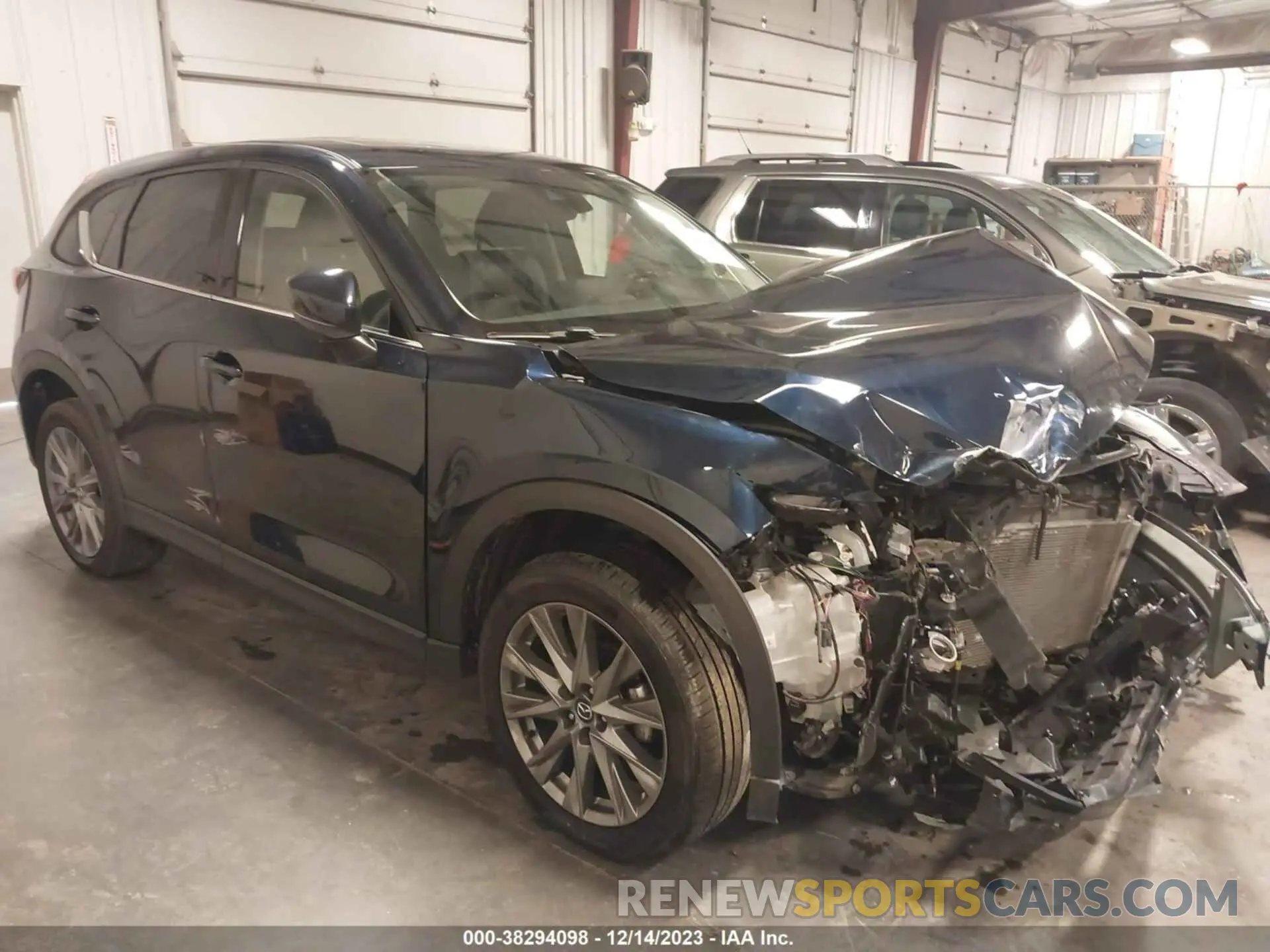 1 Photograph of a damaged car JM3KFBDM8M0327291 MAZDA CX-5 2021