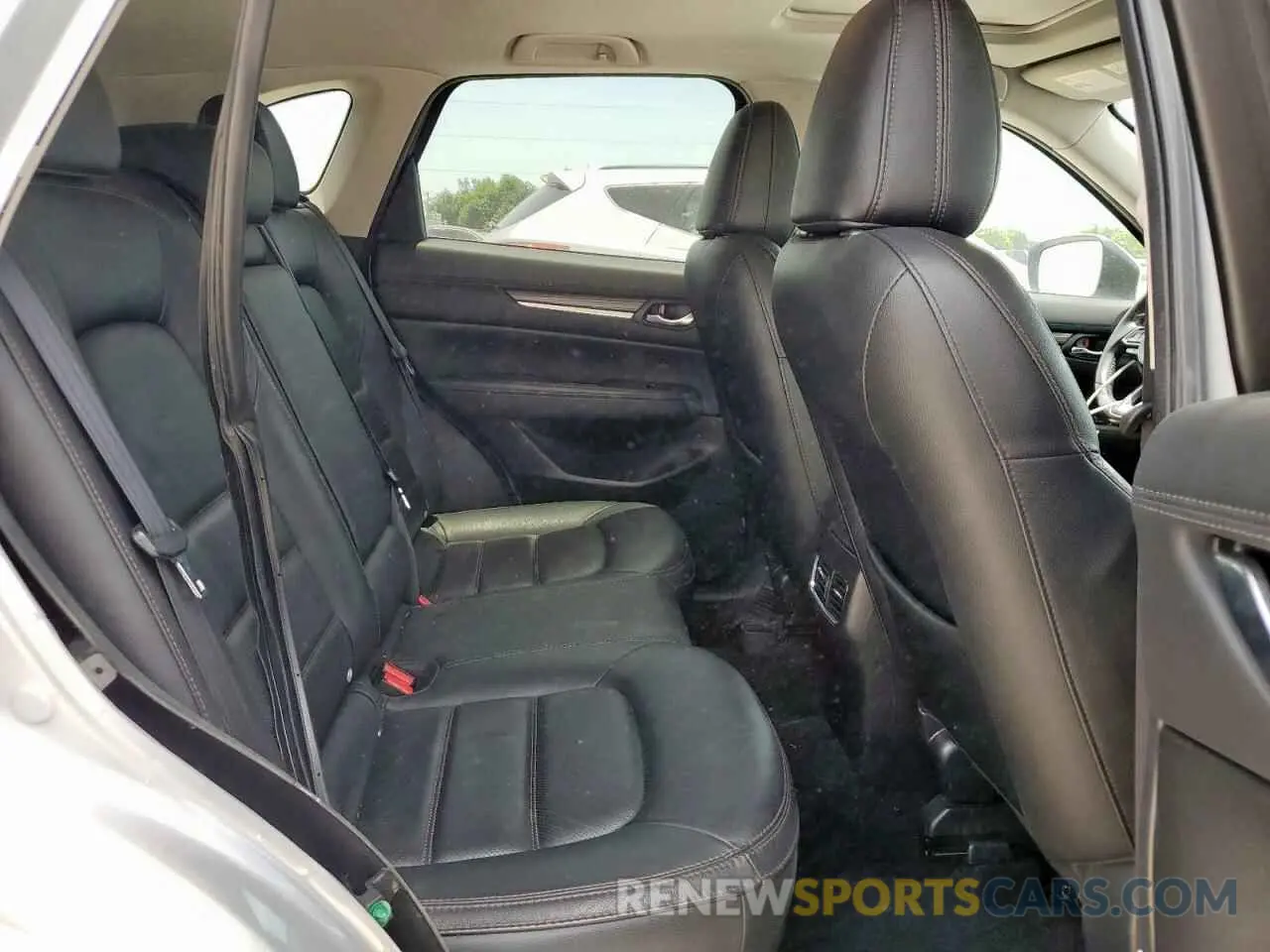 11 Photograph of a damaged car JM3KFBDM8M1434318 MAZDA CX-5 2021