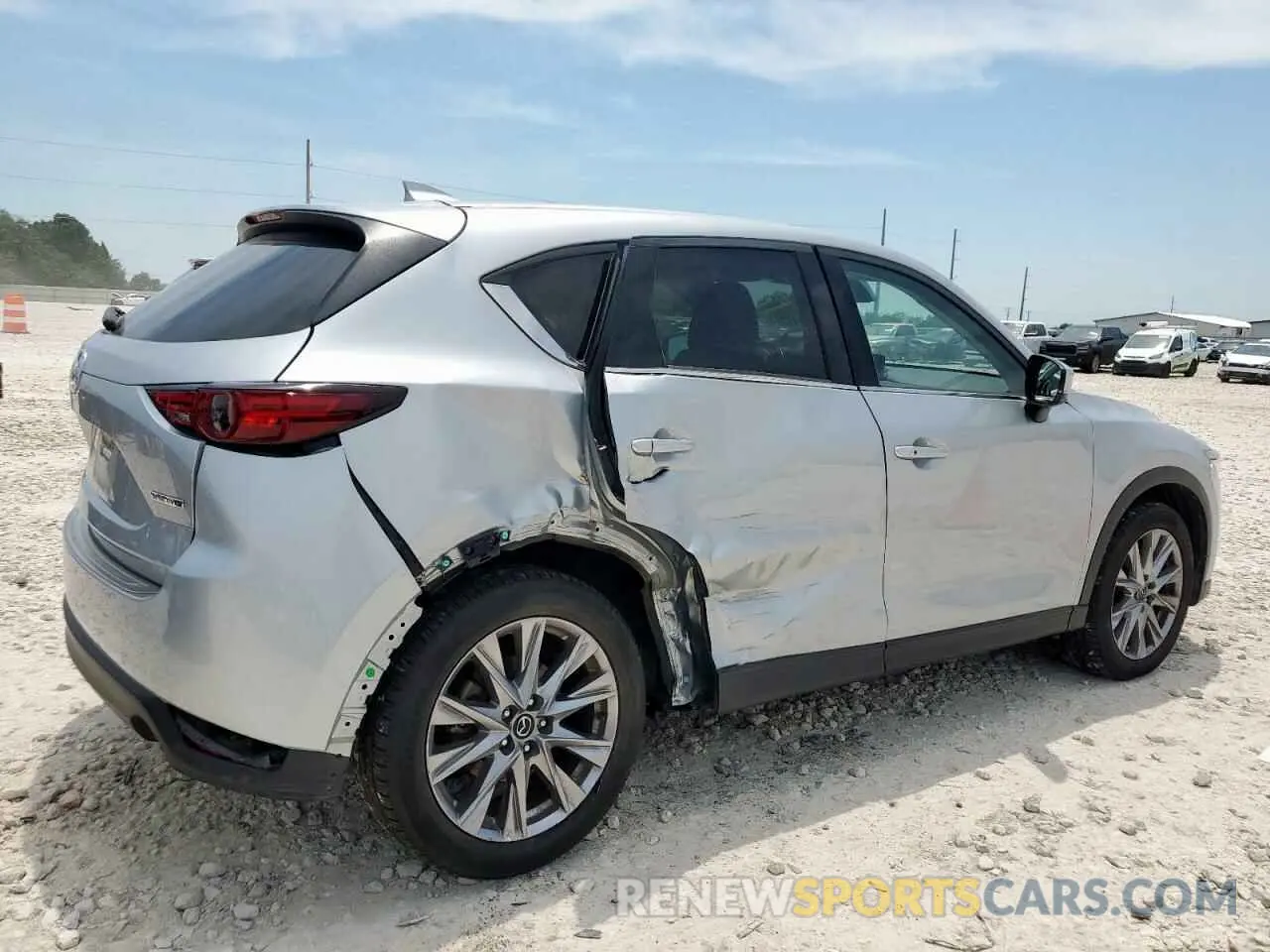 3 Photograph of a damaged car JM3KFBDM8M1434318 MAZDA CX-5 2021