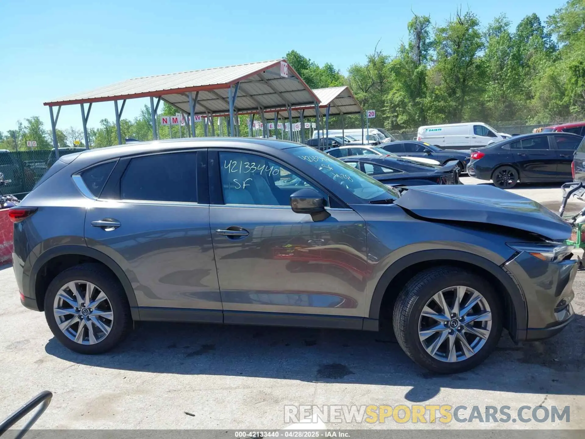 14 Photograph of a damaged car JM3KFBDMXM1459026 MAZDA CX-5 2021