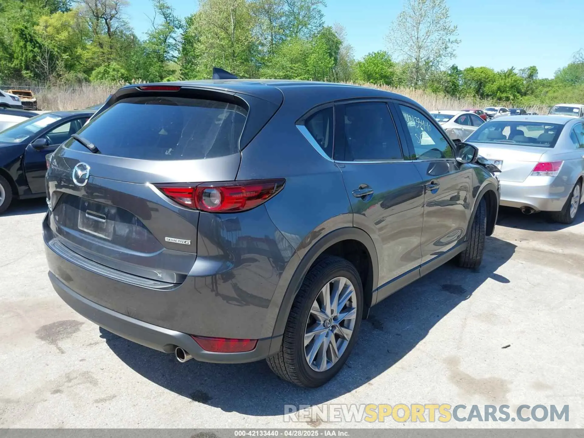 4 Photograph of a damaged car JM3KFBDMXM1459026 MAZDA CX-5 2021